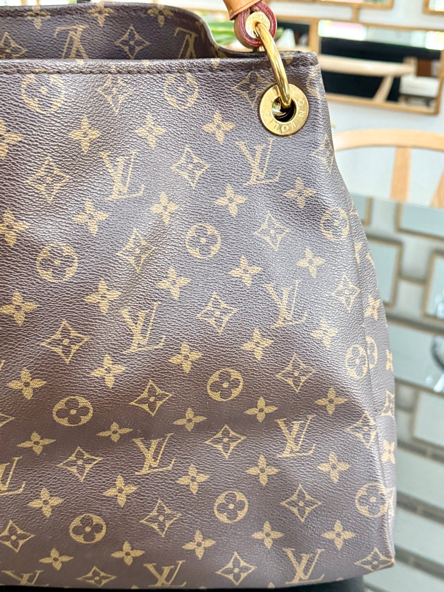 Artsy MM with Dustbag and Insert Organizer - 📅 Year: 2009