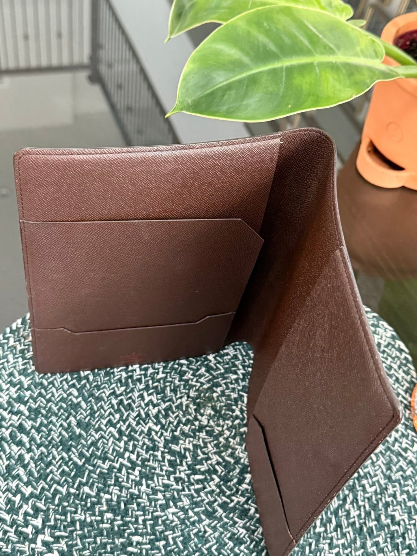 Damier Ebene Desk Agenda Cover 
🗓️ Year: 2005