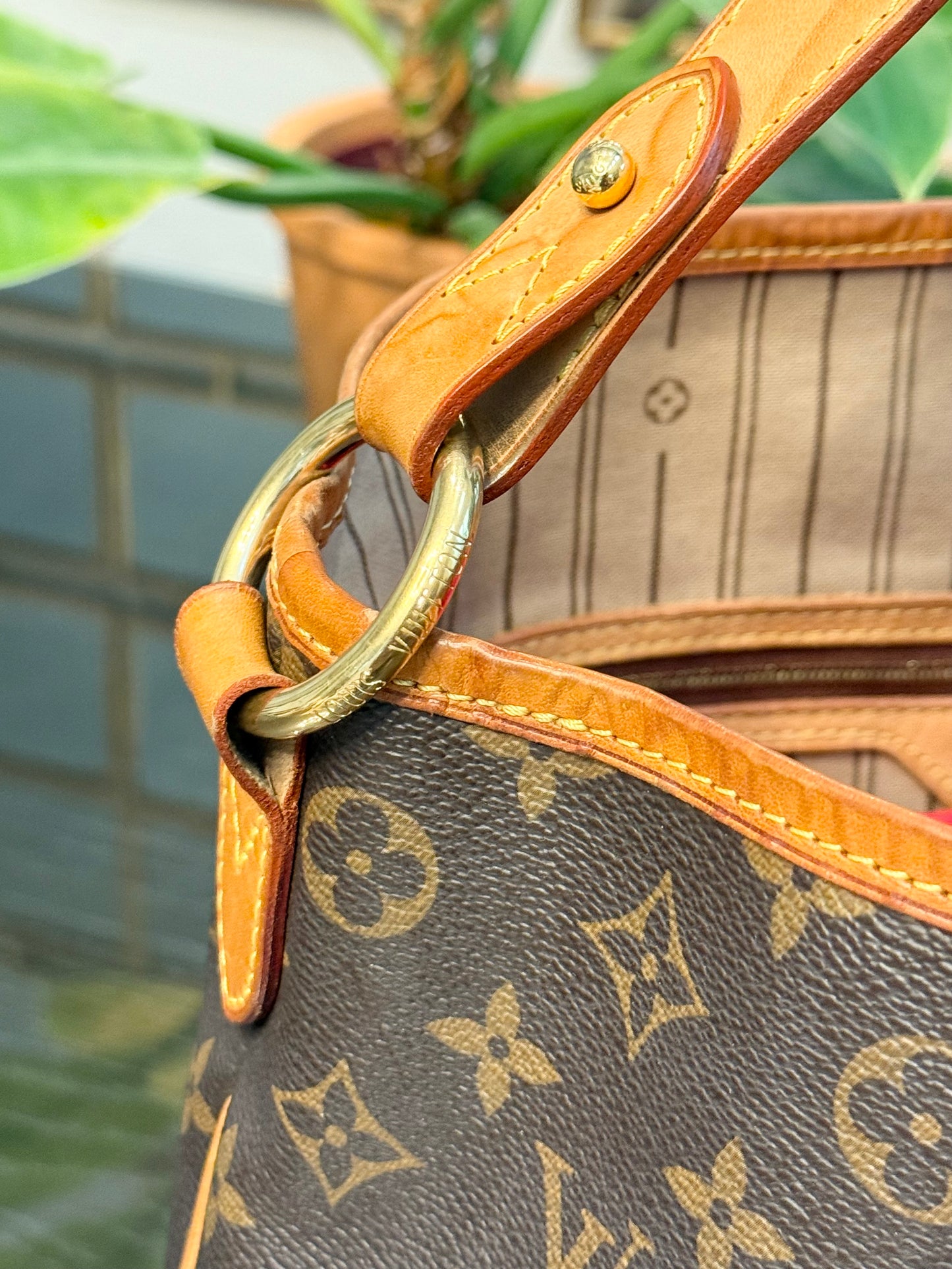 Delightful PM with Dustbag 📅 Year: 2012