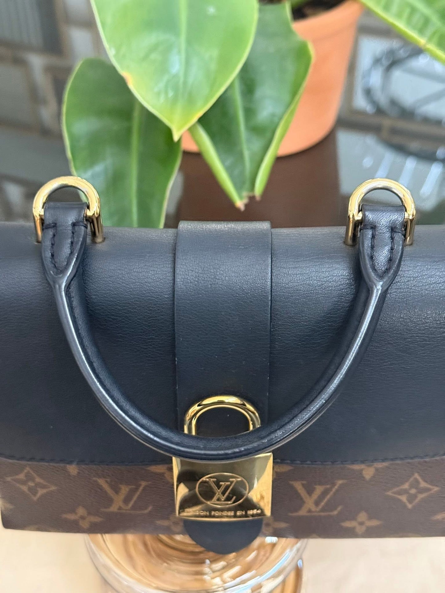Locky BB Monogram Noir with Original Strap, Dustbag, Box and Paper bag - 📅 Year: 2019