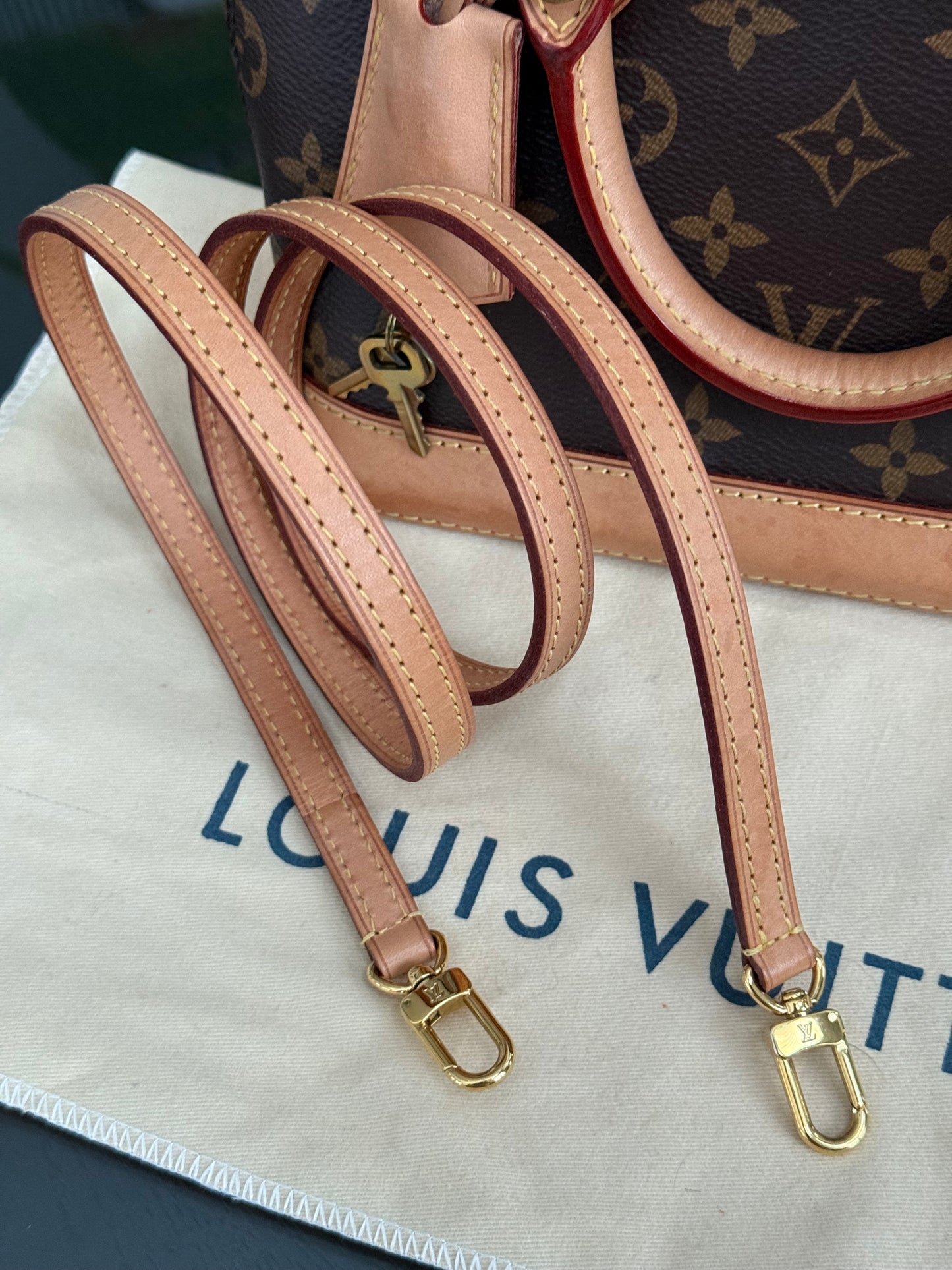 Alma BB with Original Strap , Clochette , Lock 🔐 keys, Box , dustbag and Paper bag - 📅 Year: 2021