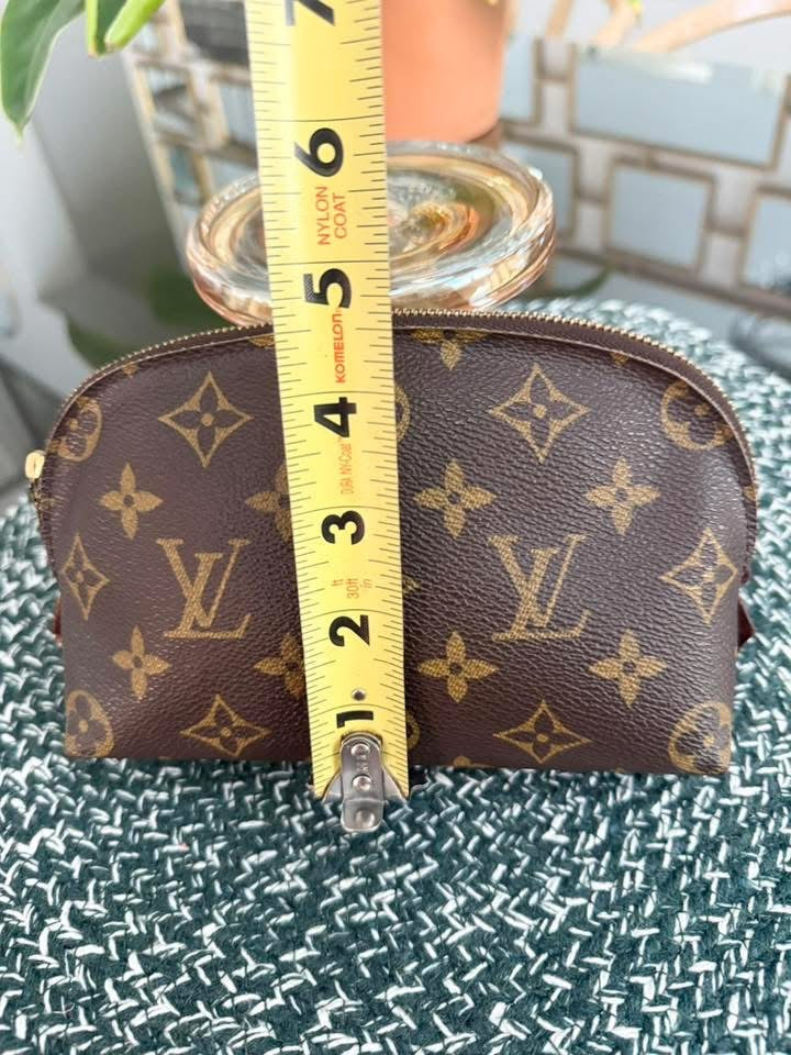 Cosmetic Pouch PM in Monogram 🗓️