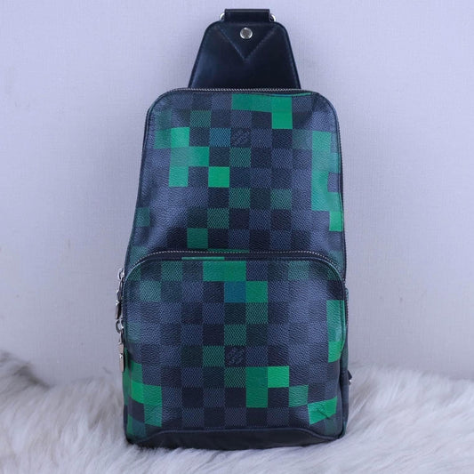 Avenue Sling Damier Graphite Green Pixel -Year 2018