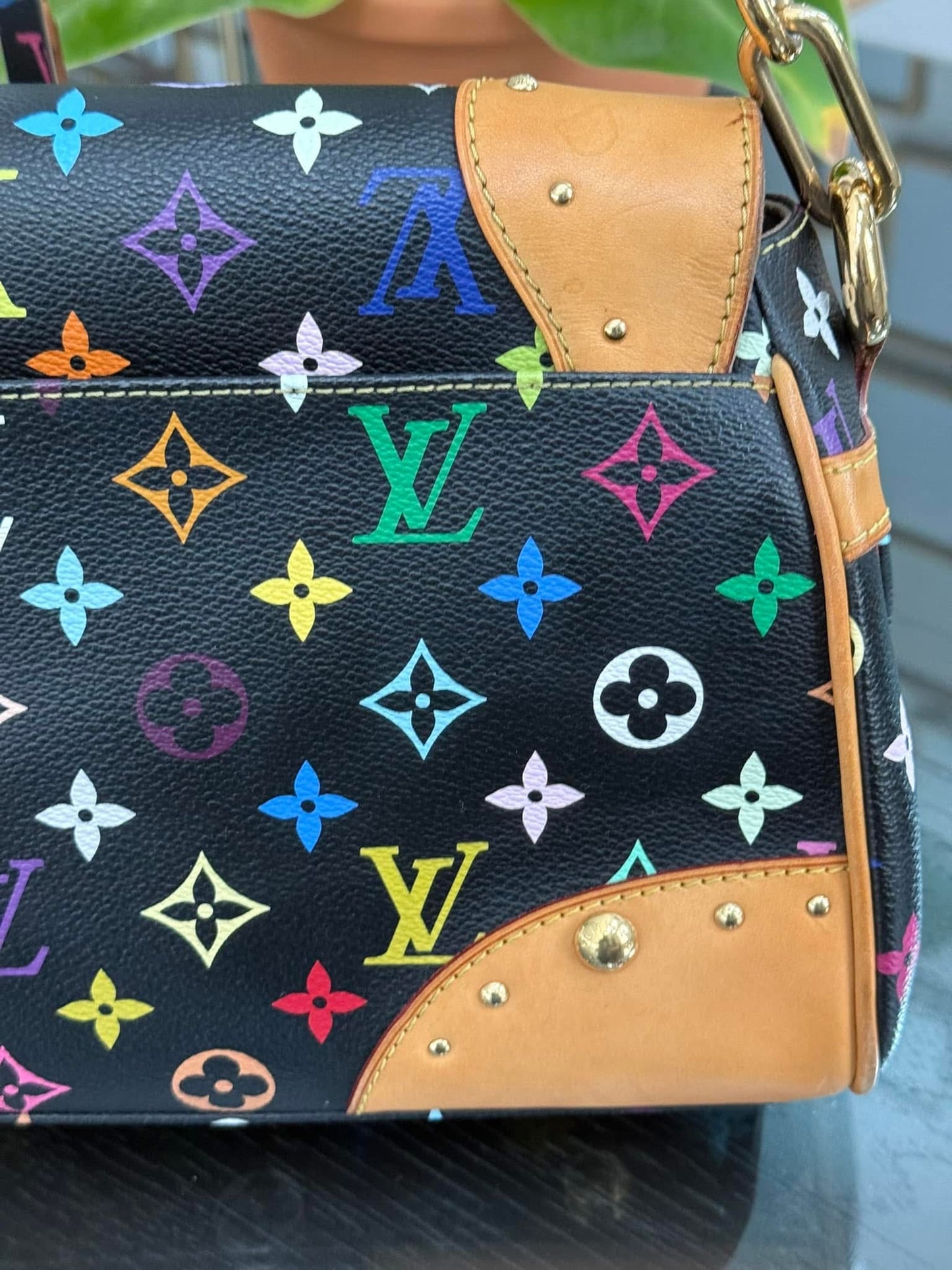 Multicolor Beverly MM with Dustbag 📅 Year: 2008
