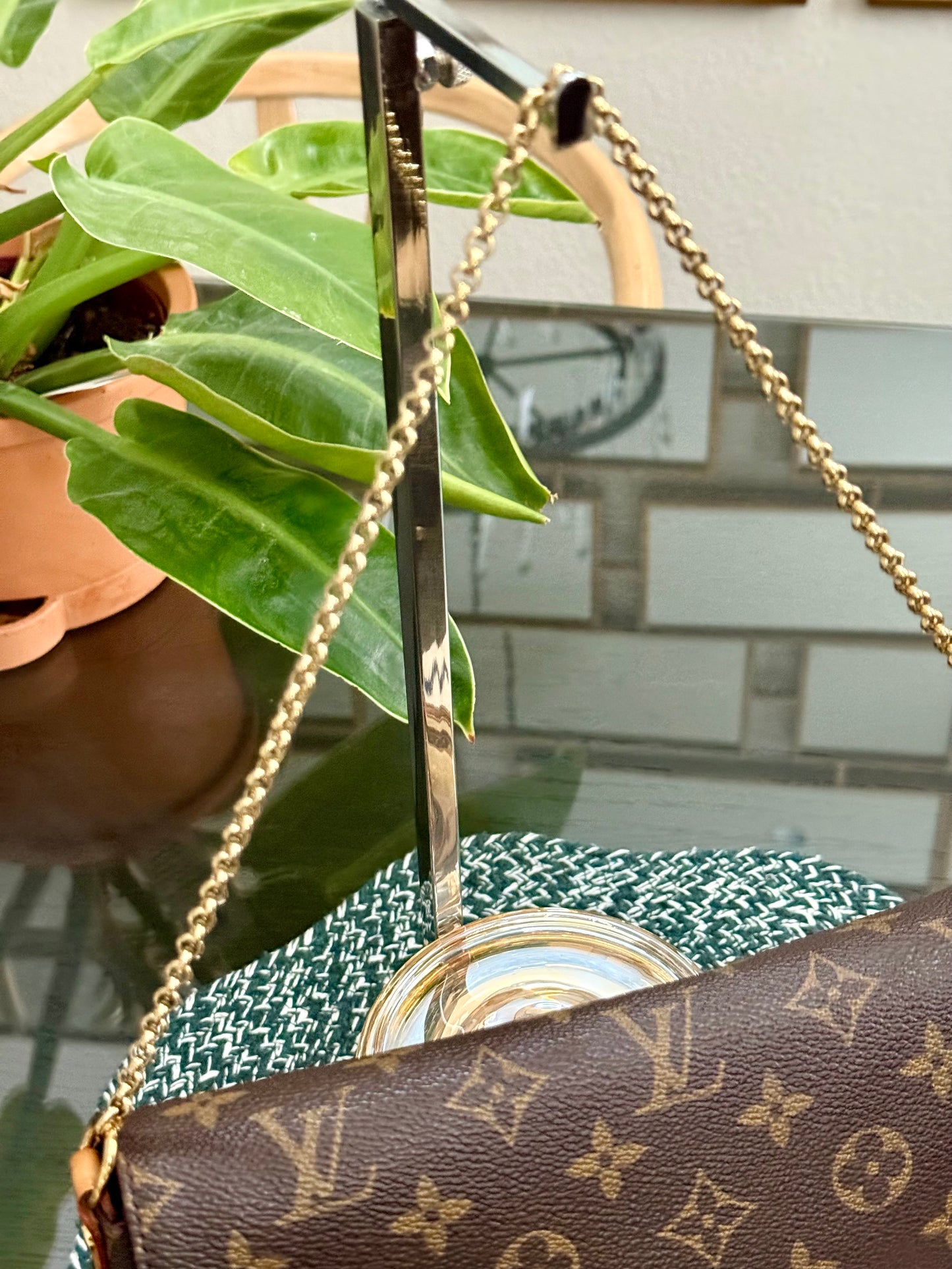 Favorite MM in Monogram with Original Strap, Dustbag, Box and Paper bag 🗓️ Year: 2017