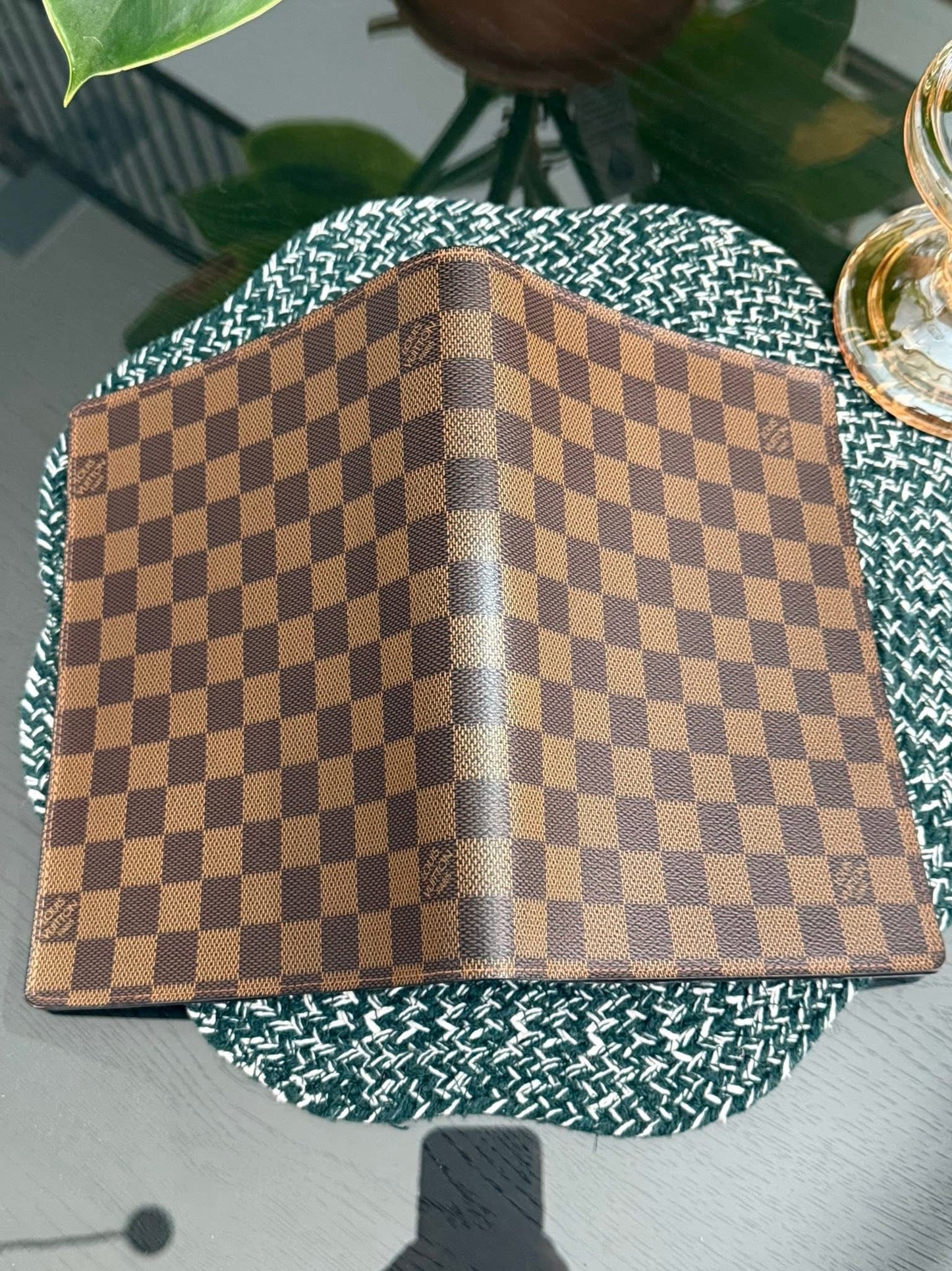 Damier Ebene Desk Agenda Cover 
🗓️ Year: 2005