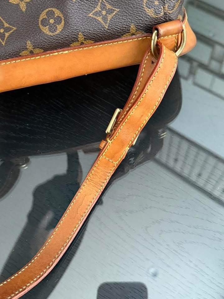 Montsouris MM - 🗓️ Year: 1999