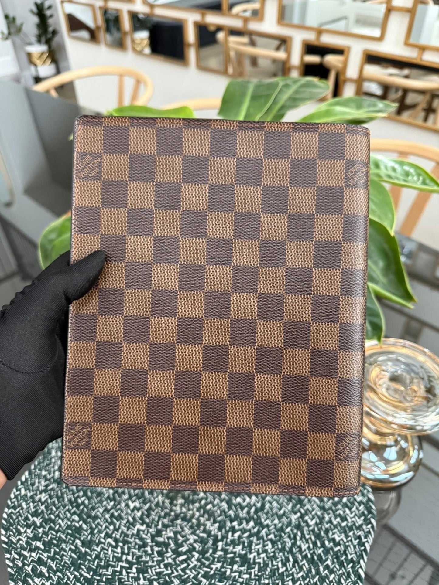 Damier Ebene Desk Agenda Cover 
🗓️ Year: 2005