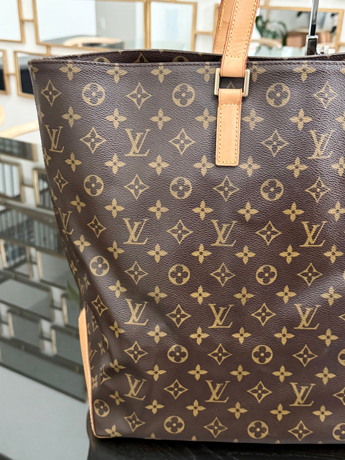 Cabas Alto in Monogram 🗓️ Year: 2002