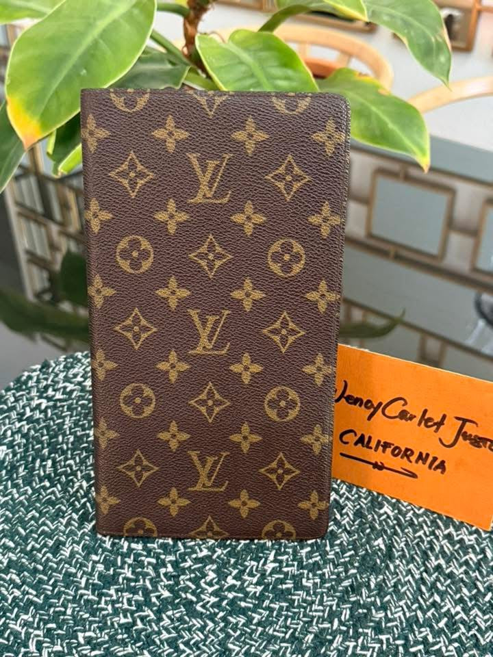 Vintage Travel Organizer/Checkbook Holder 🗓️ Year: Circa 80’s