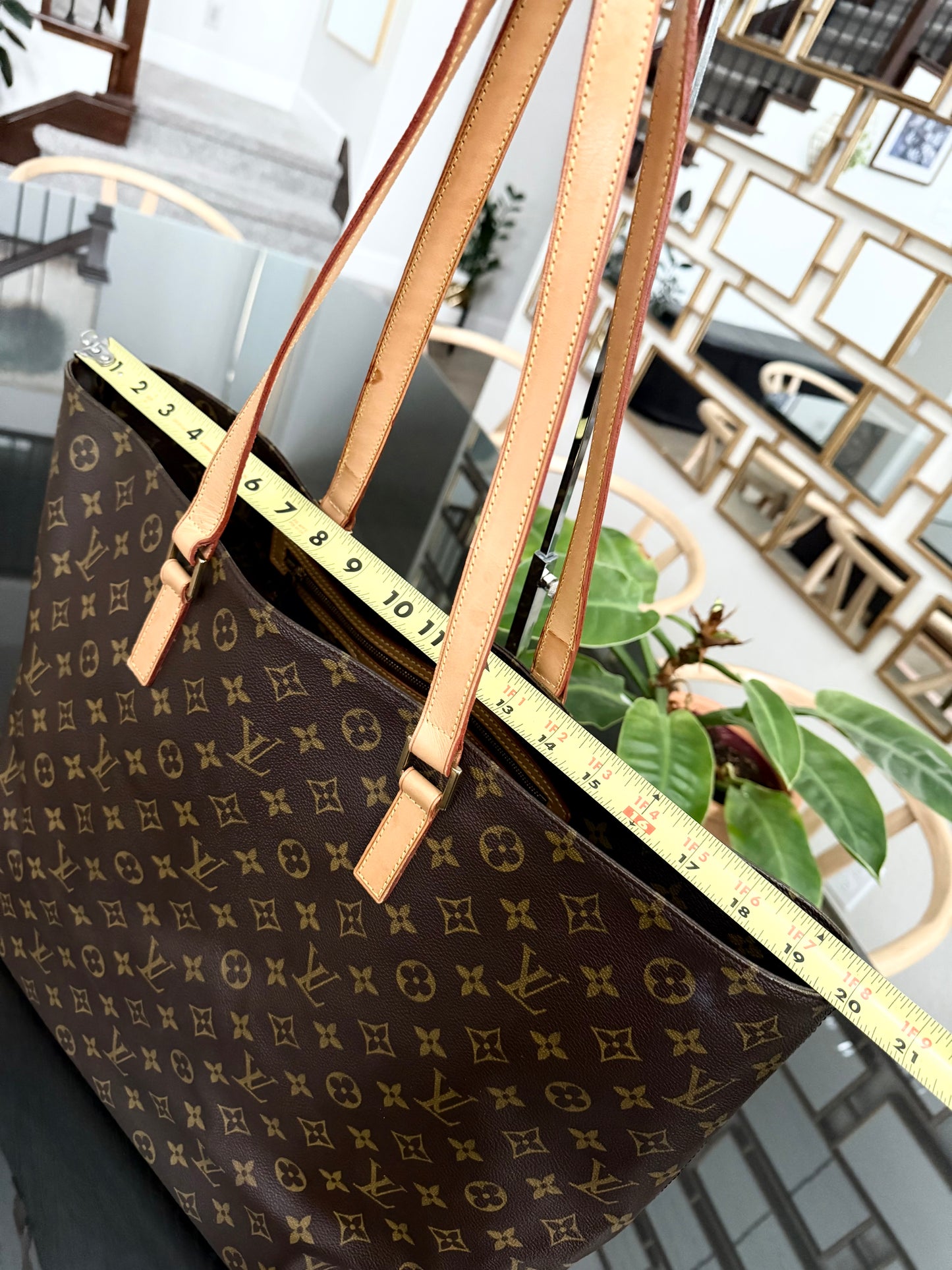 Cabas Alto in Monogram 🗓️ Year: 2002