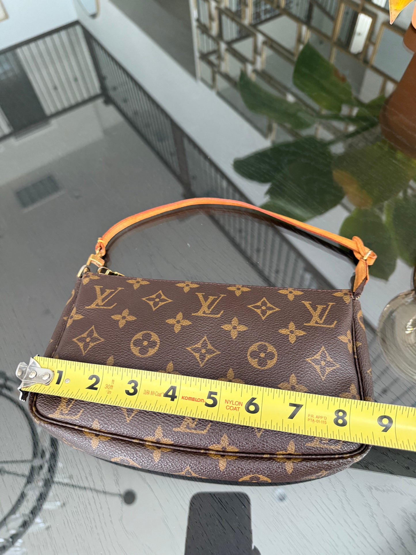 Monogram Pochette Accessories with Dustbag 📅 Year: 2000