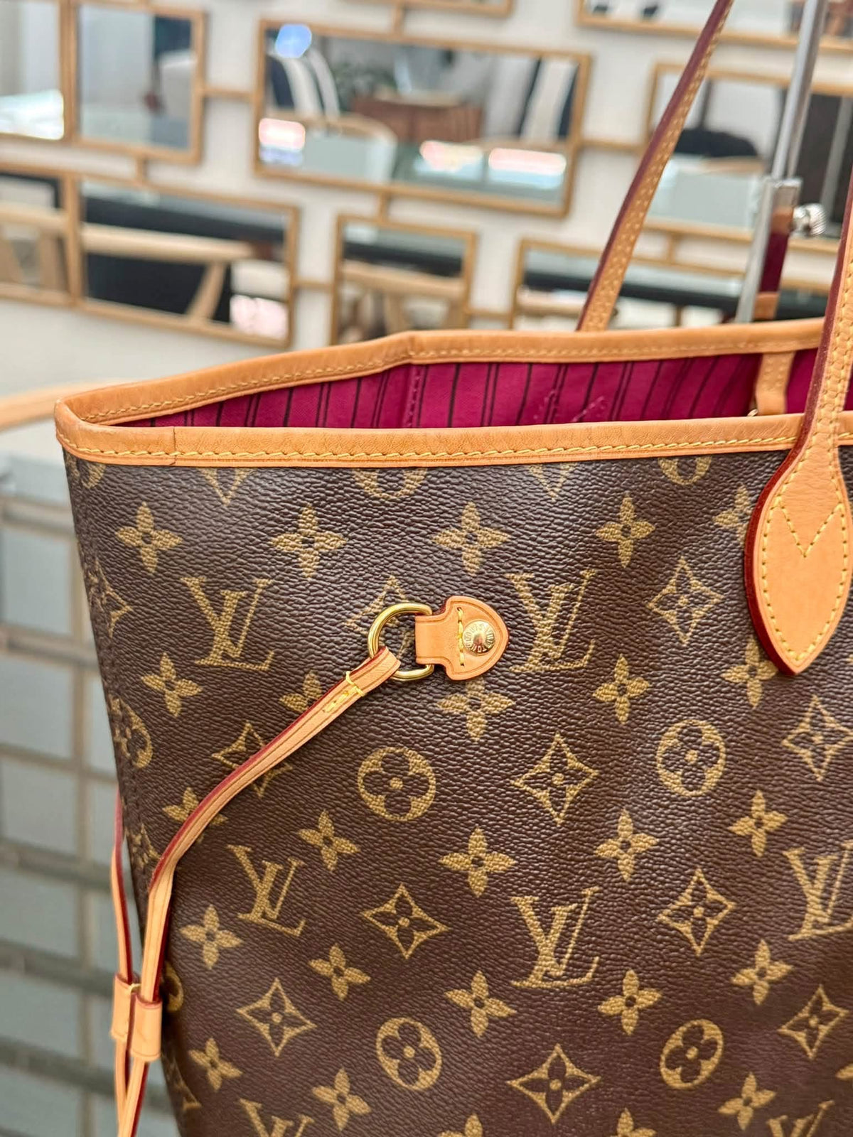 Neverfull GM Monogram in Peony with Dustbag,-🗓️ Year: 2018