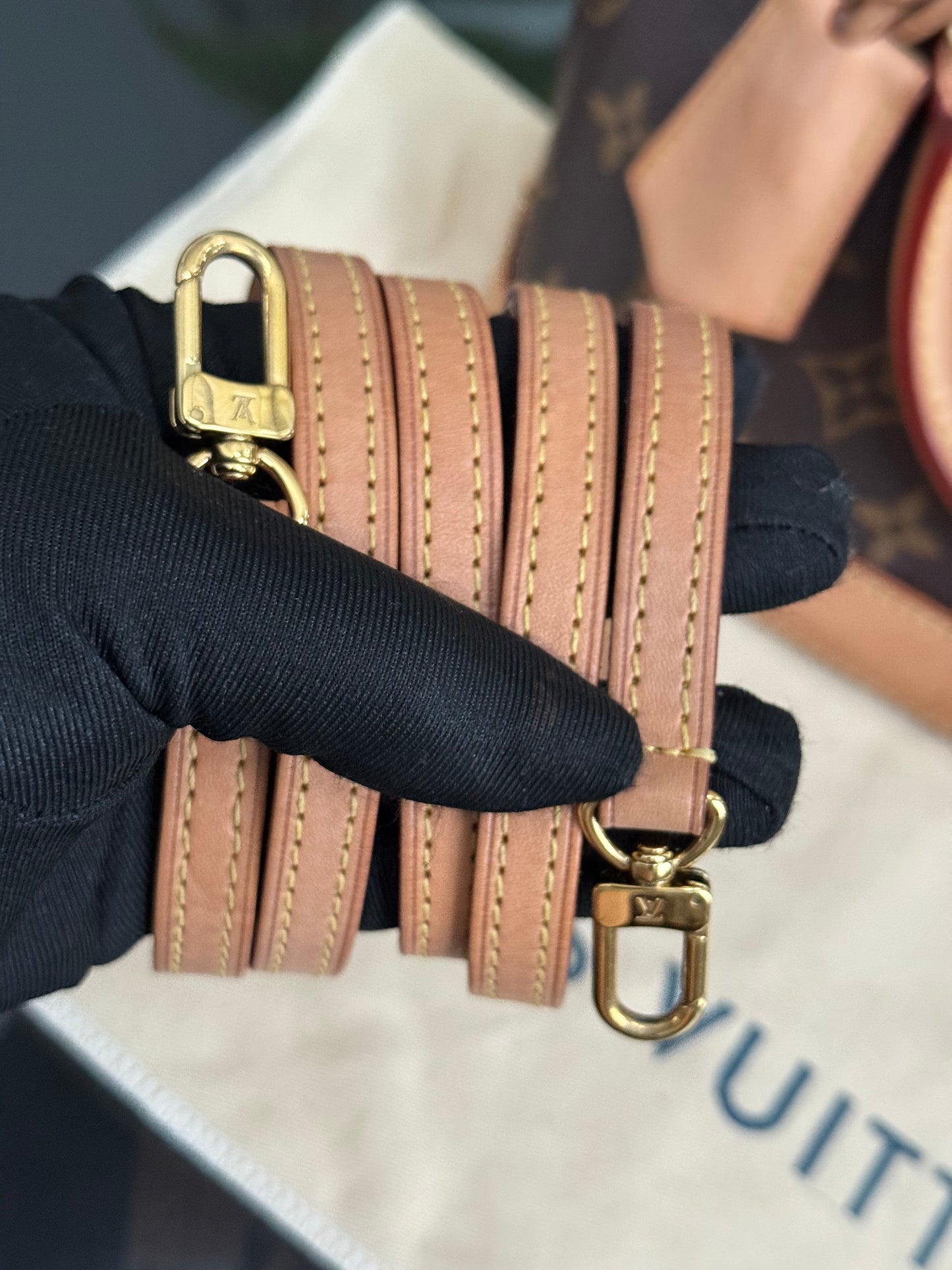 Alma BB with Original Strap , Clochette , Lock 🔐 keys, Box , dustbag and Paper bag - 📅 Year: 2021