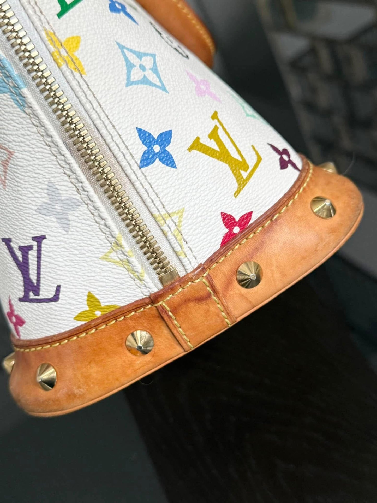 Murakami / Multicolor Alma PM with Dustbag , Insert organizer and Twilly 📅 Year: 2004
