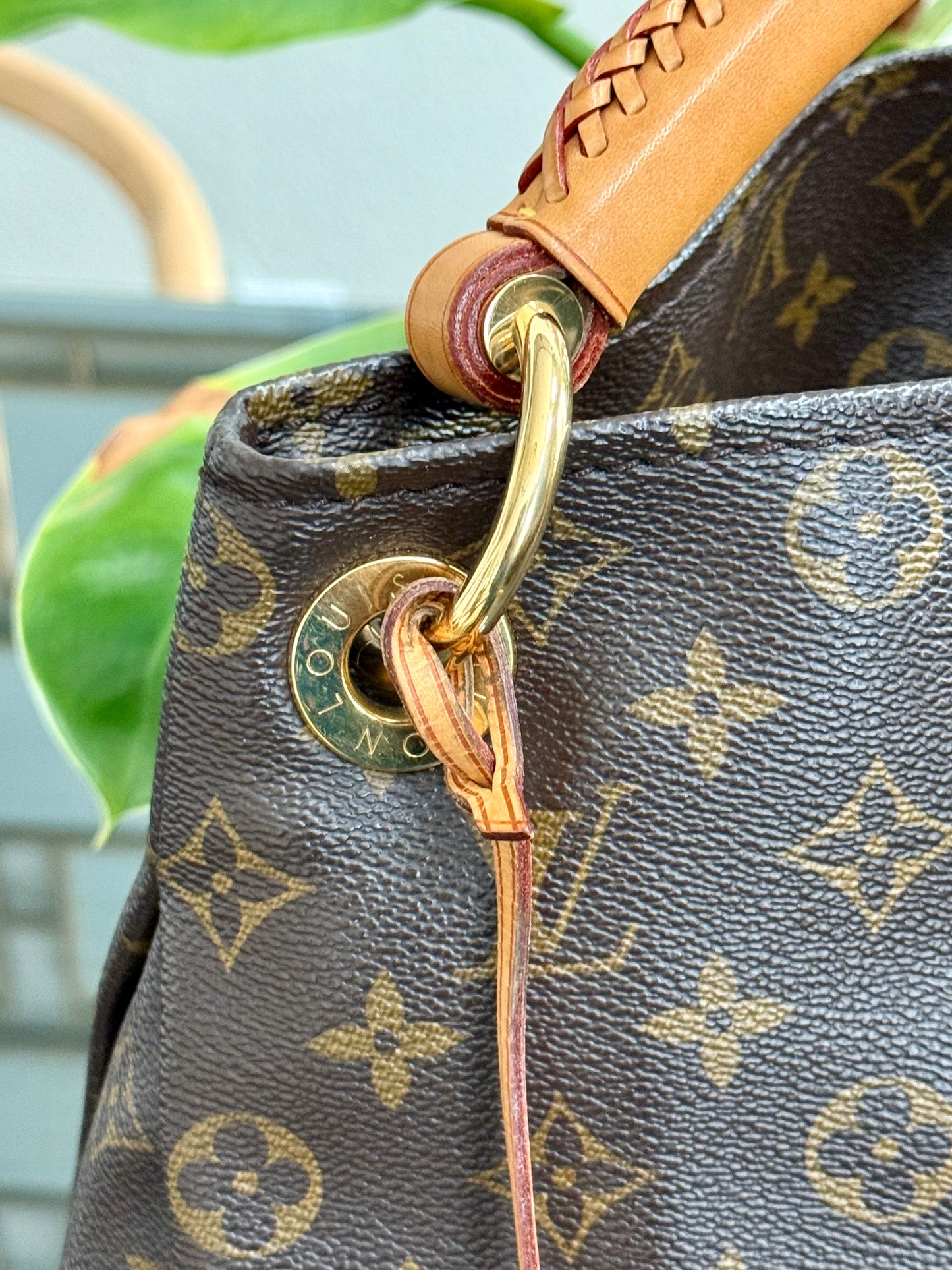 Artsy MM with Dustbag and Insert Organizer - 📅 Year: 2011