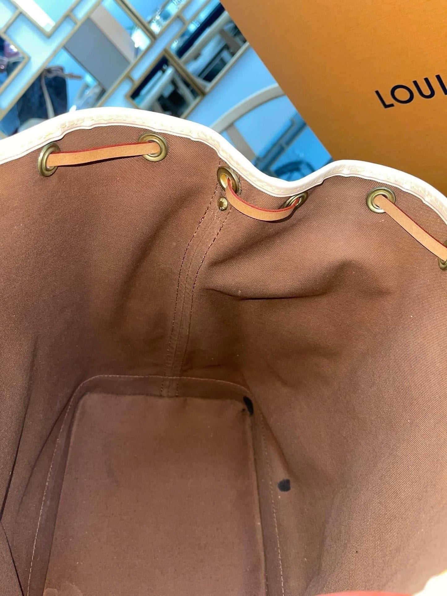 Noe GM Monogram -Brand-new replaced vachetta 💥 with Dustbag and official repair receipt from LV