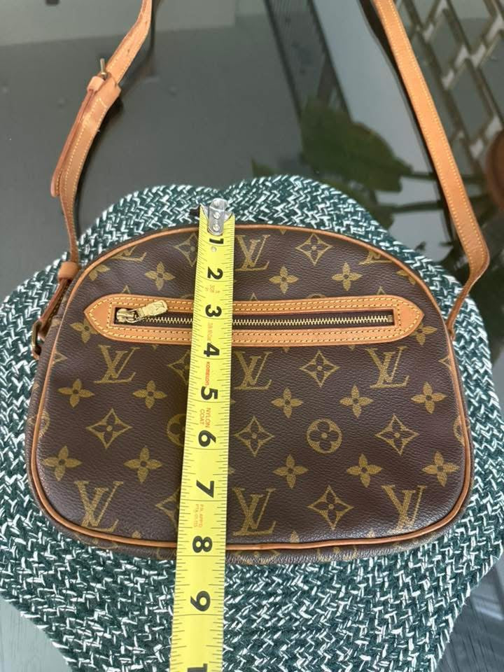 Senlis Crossbody - 🗓️