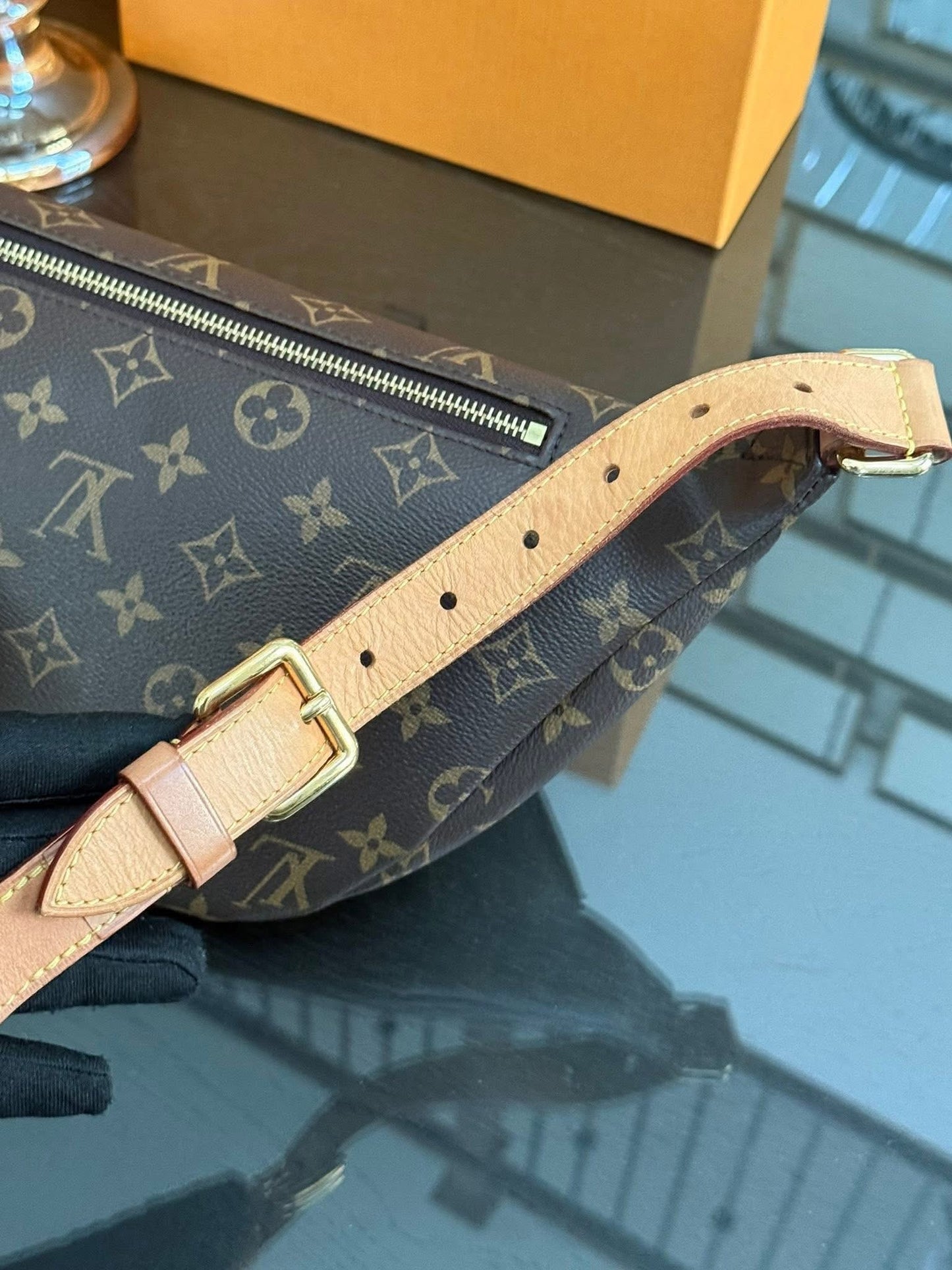 Bumbag Monogram with Dustbag, Box and Paper bag - 🗓️ Year 2020