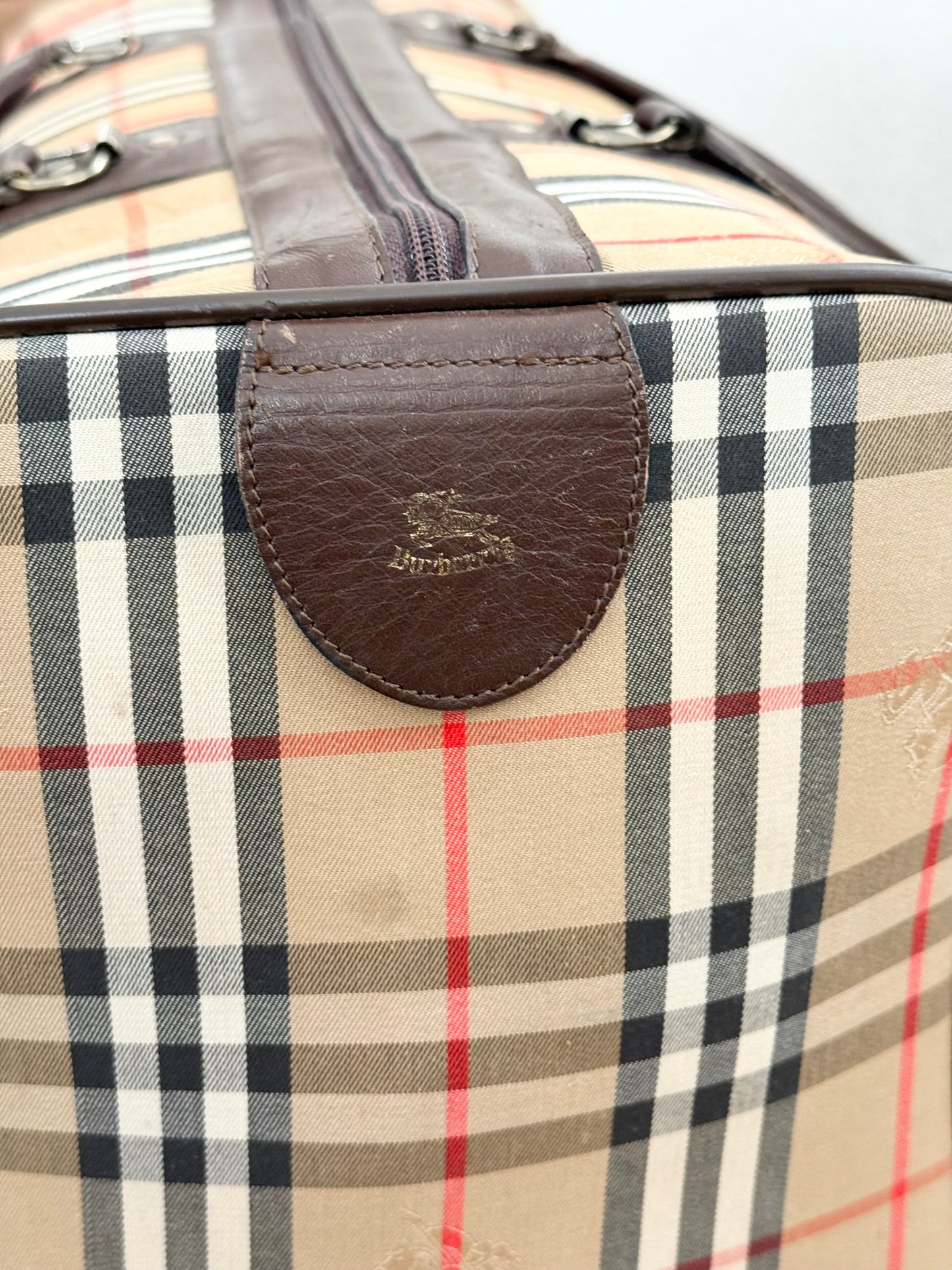 Burberry Duffle/ Travel Bag 📅