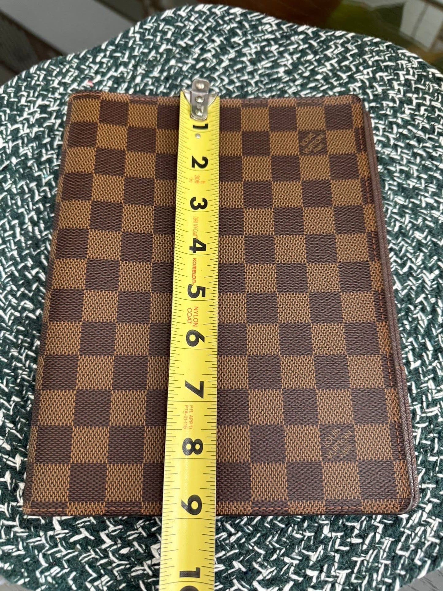 Damier Ebene Desk Agenda Cover 
🗓️ Year: 2005