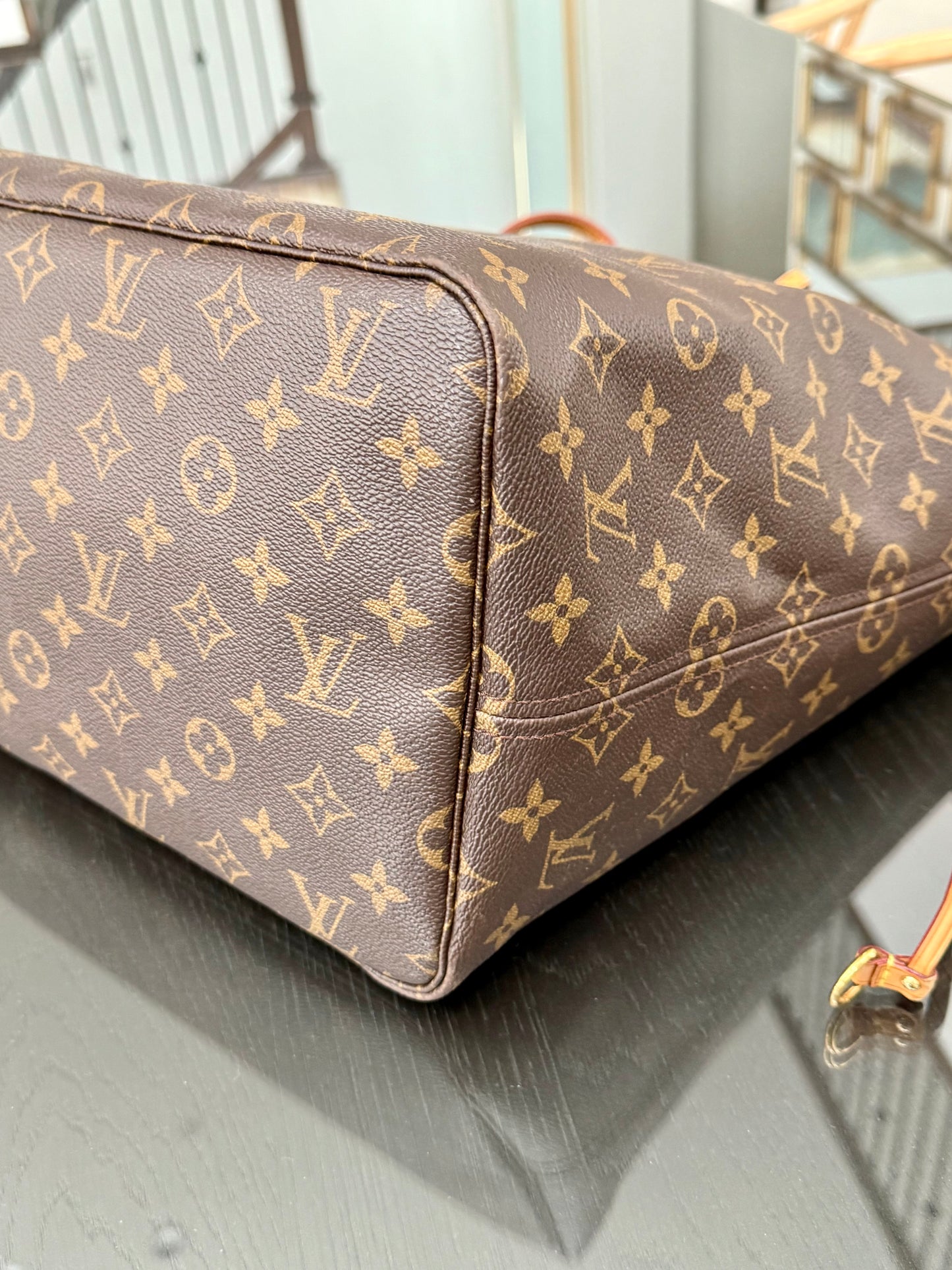 Neverfull GM with Dustbag Insert Organizer 🗓️ Year: 2013