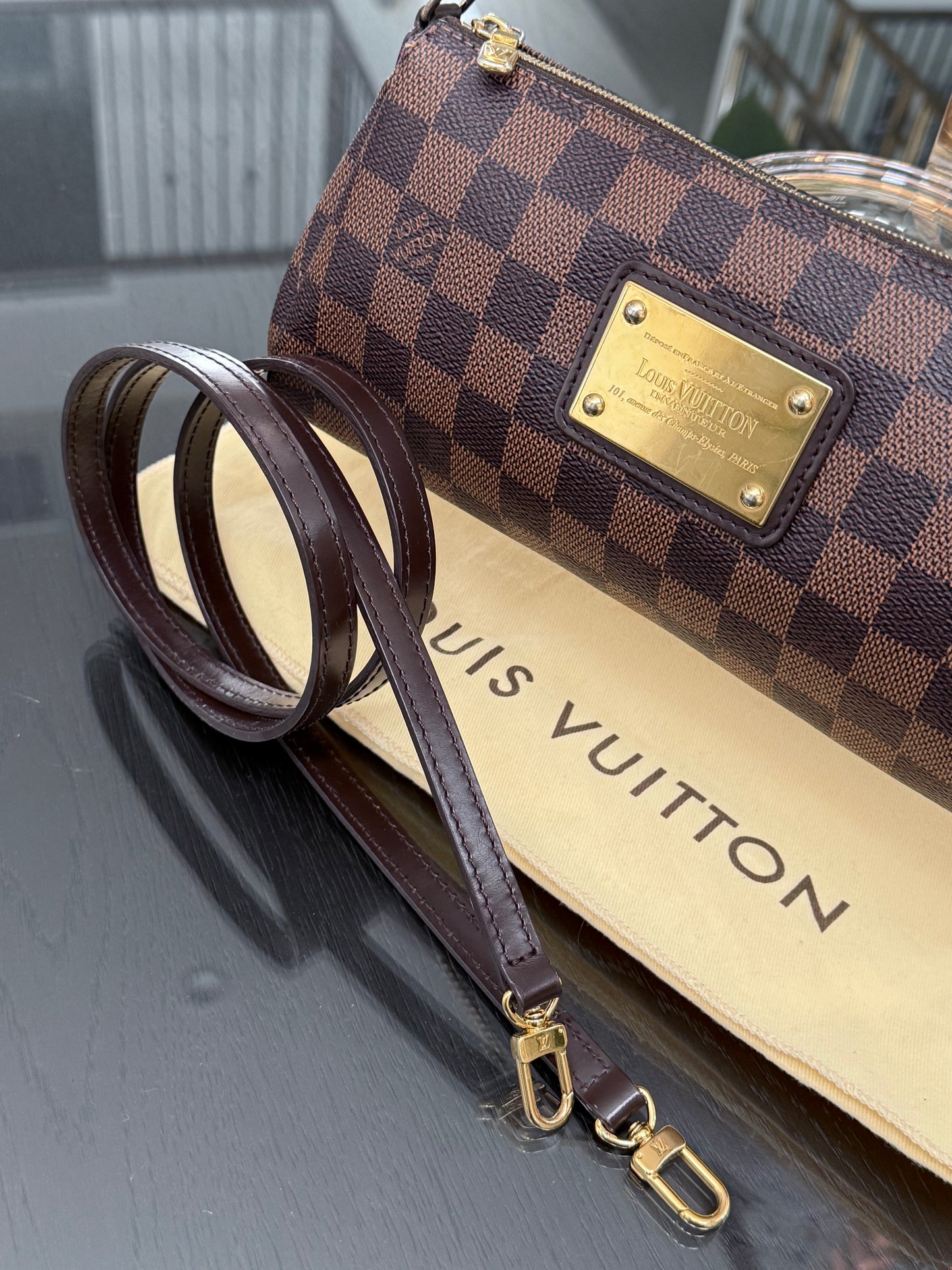 Eva Clutch in DE with Dustbag, Box and Paper bag 🗓️ Year: 2012