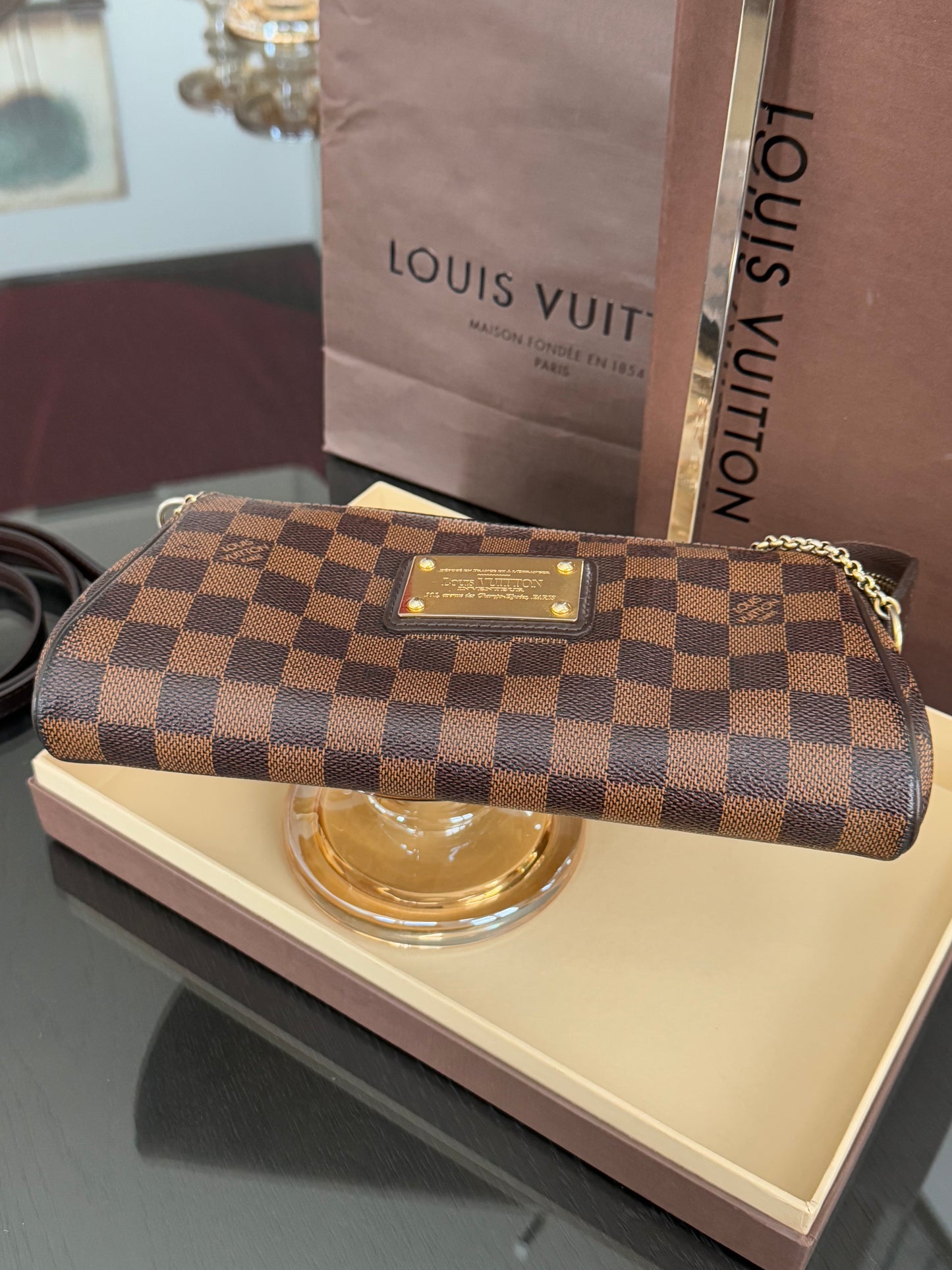Eva Clutch in DE with Dustbag,Box and Paper bag-🗓️ Year: 2010