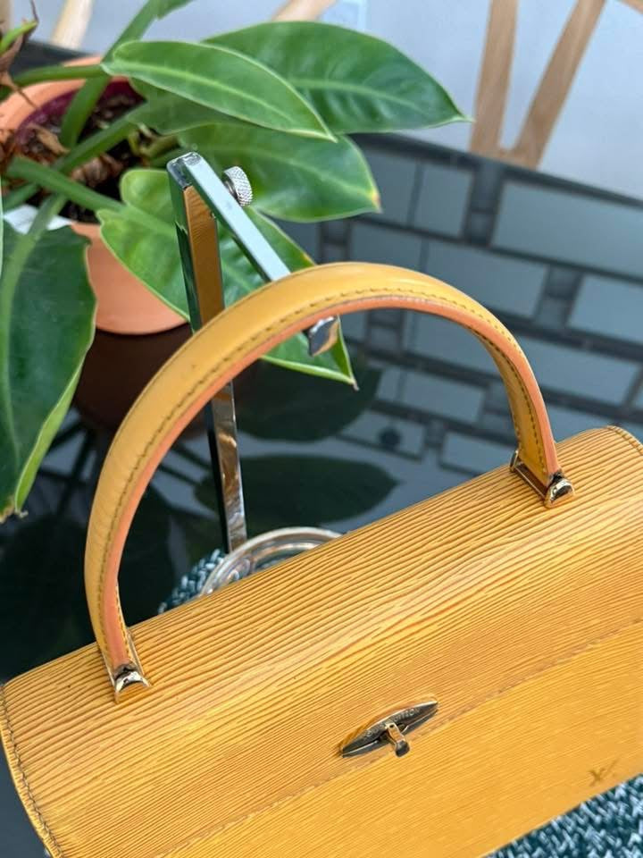 Epi Malesherbes Handbag in Tassil Yellow 🗓️ Year: 1995