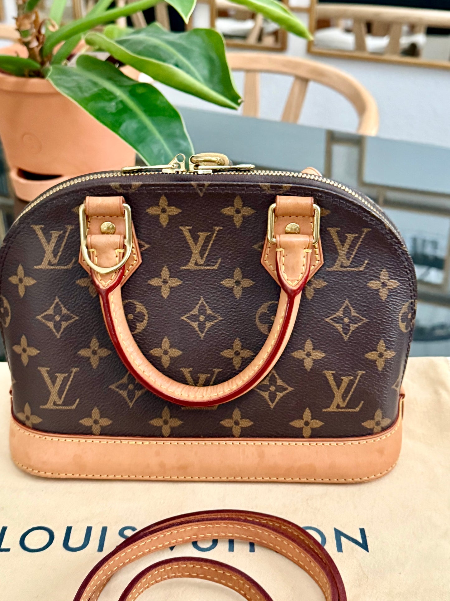 Alma BB with Original Strap , Clochette , Lock 🔐 keys, Box , dustbag and Paper bag - 📅 Year: 2021