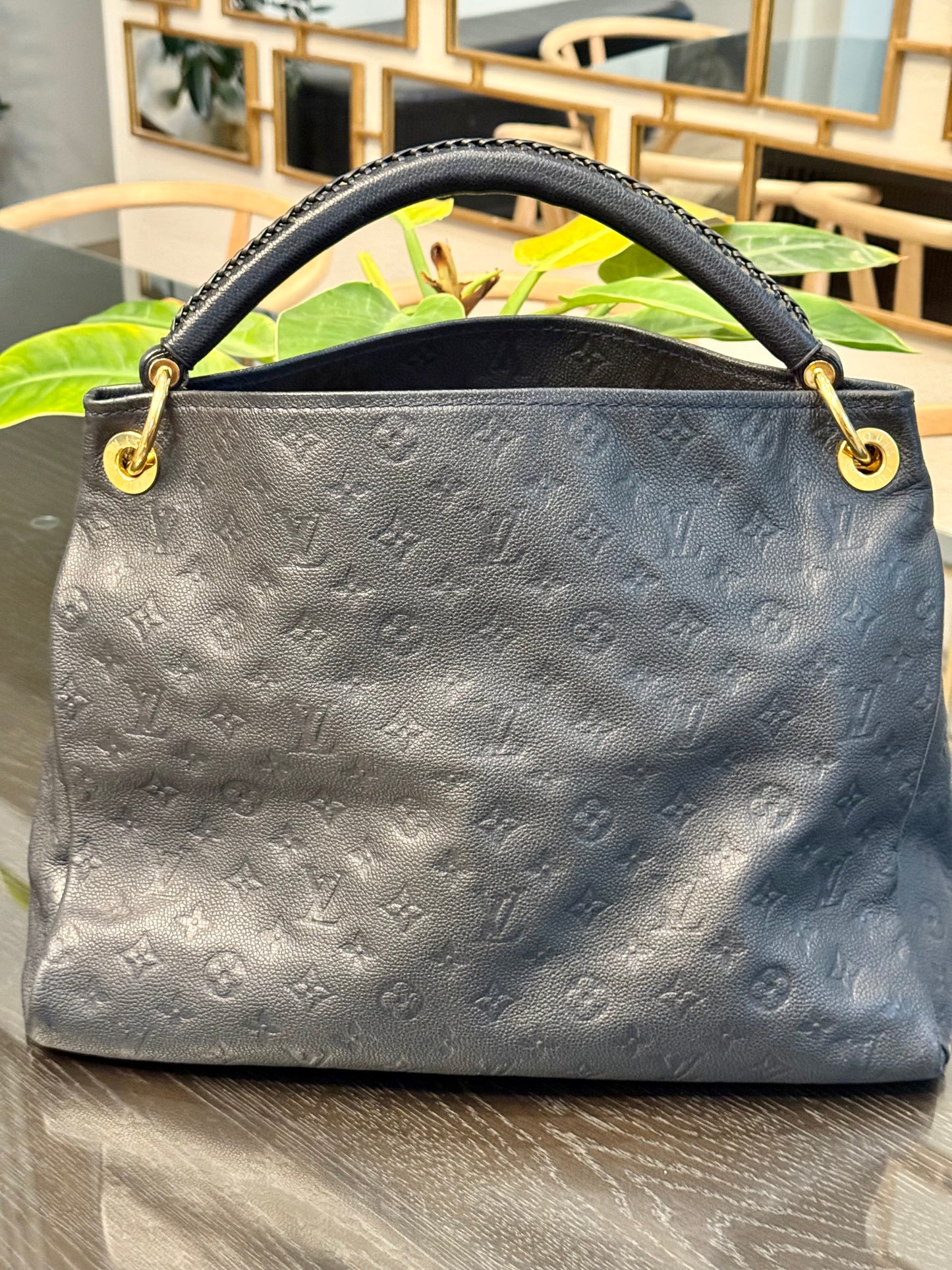 Artsy MM Empriente in Black/ Dark Blue with Dustbag and Insert Organizer 📅 Year: 2011