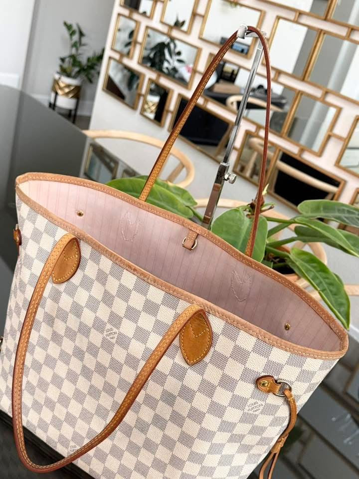 Neverfull MM Azur in Rose Ballerine with Dustbag and Insert Organizer 🌺 📅 Year: 2019