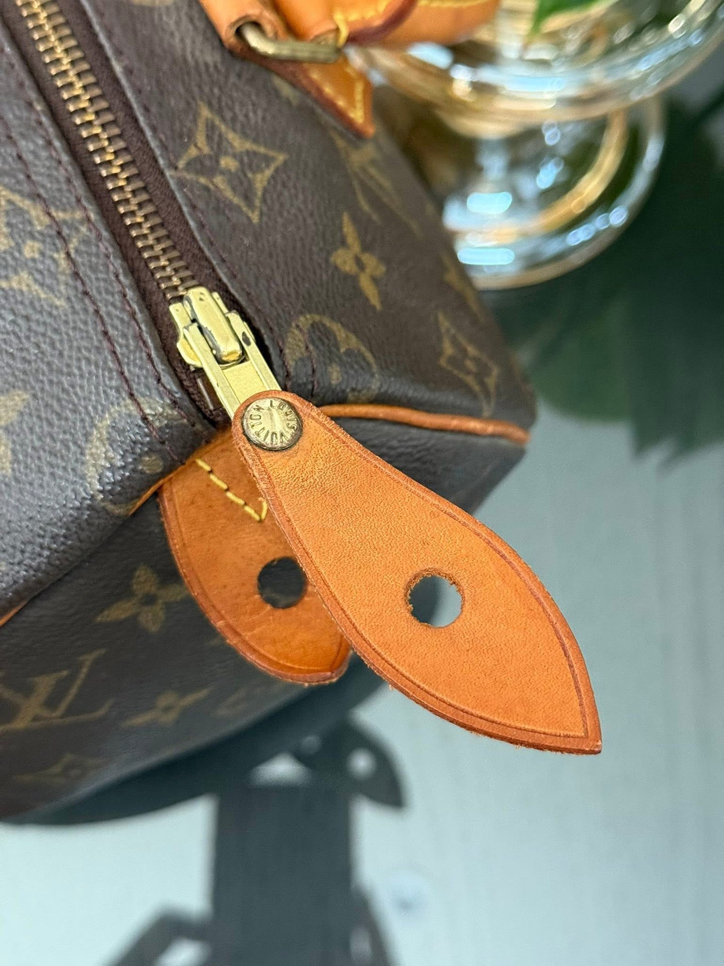 Speedy 25 in Monogram with Lock 🔐 and Key -🗓️ Year: 2000
