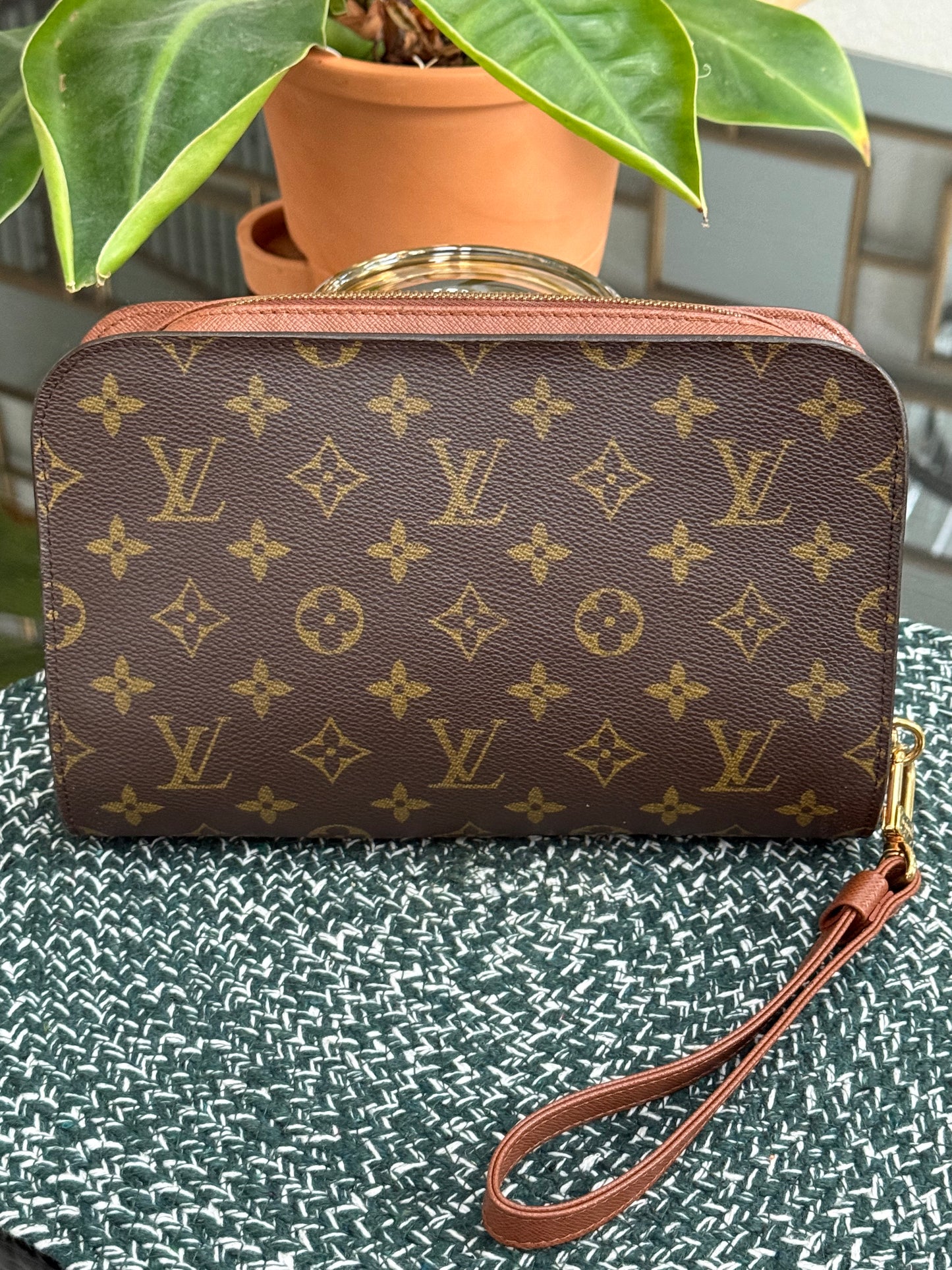 Orsay Clutch 🗓️ Year: 1996