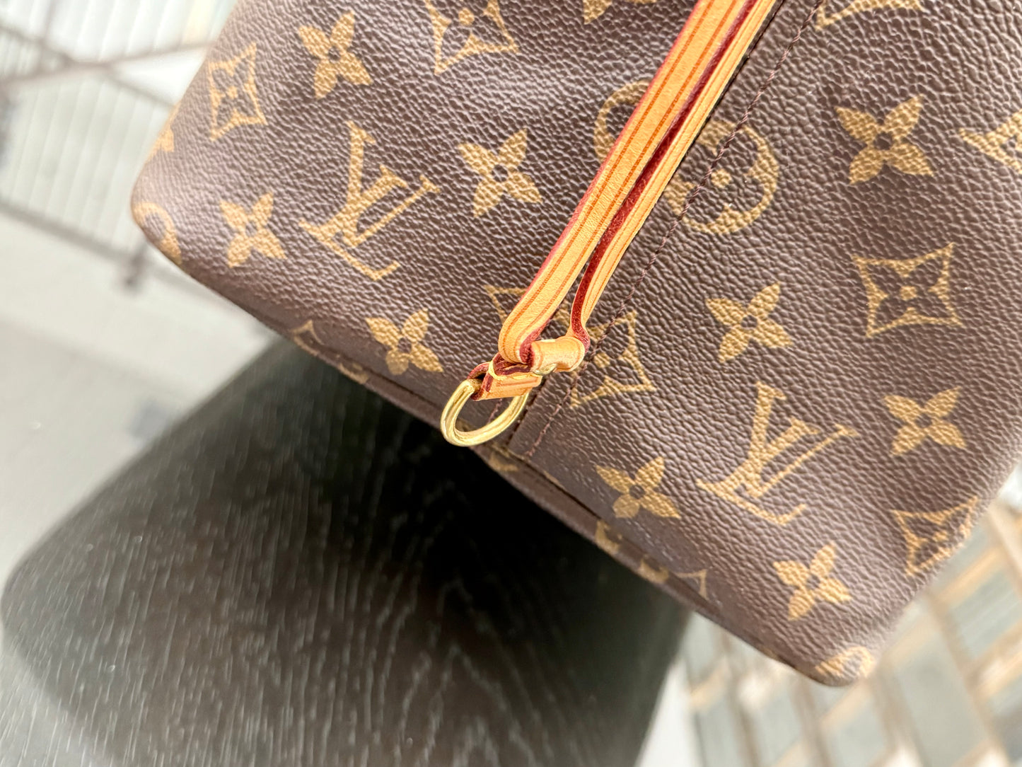 Neverfull GM with Dustbag Insert Organizer 🗓️ Year: 2013