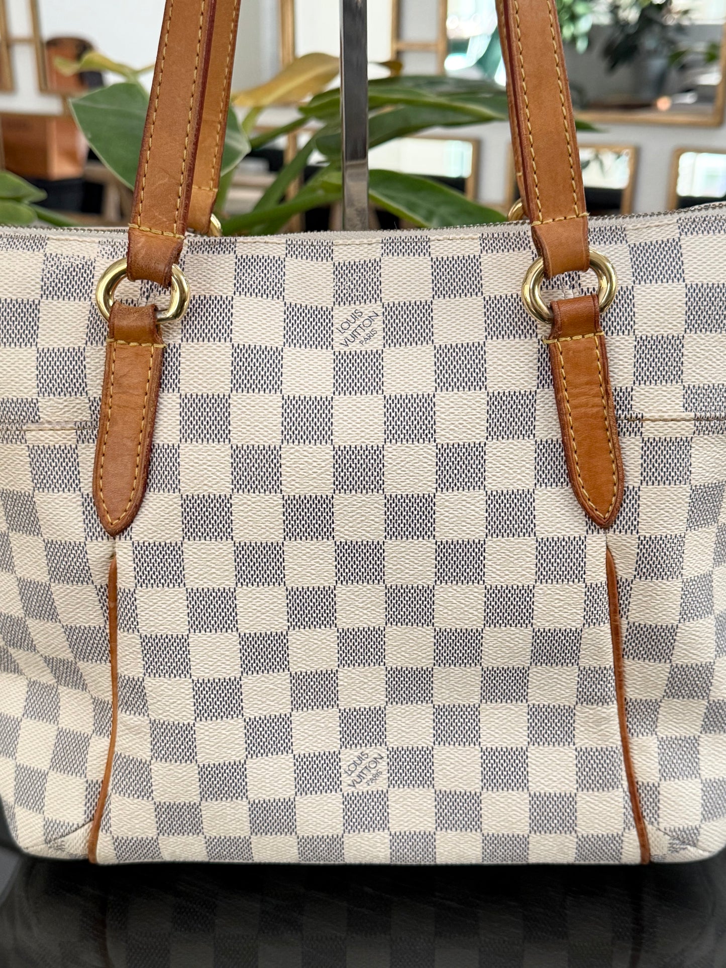 Totally PM Azur with Dustbag 📅 Year: 2011