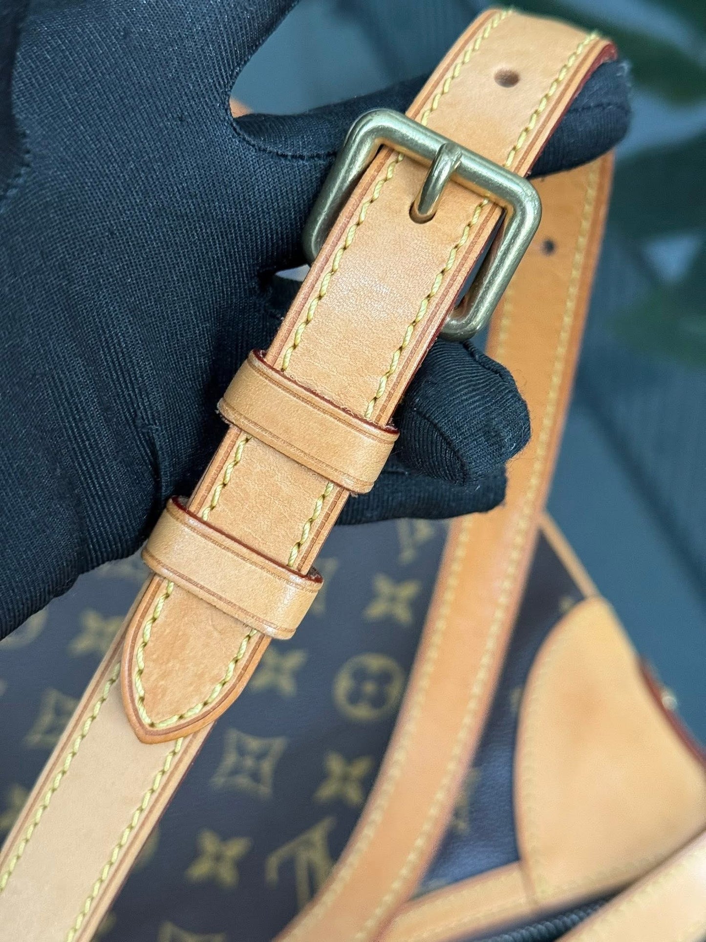 Odeon MM Crossbody with Dustbag - 🗓️ Year: 2008