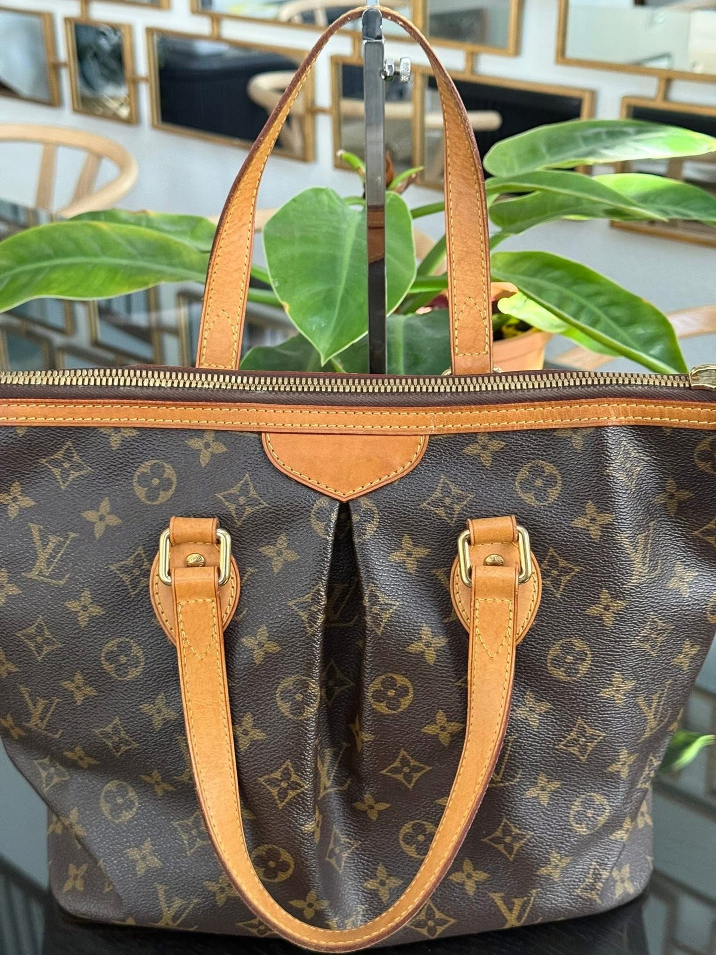 Palermo PM with Original Strap 
Dustbag 📅 Year: 2010