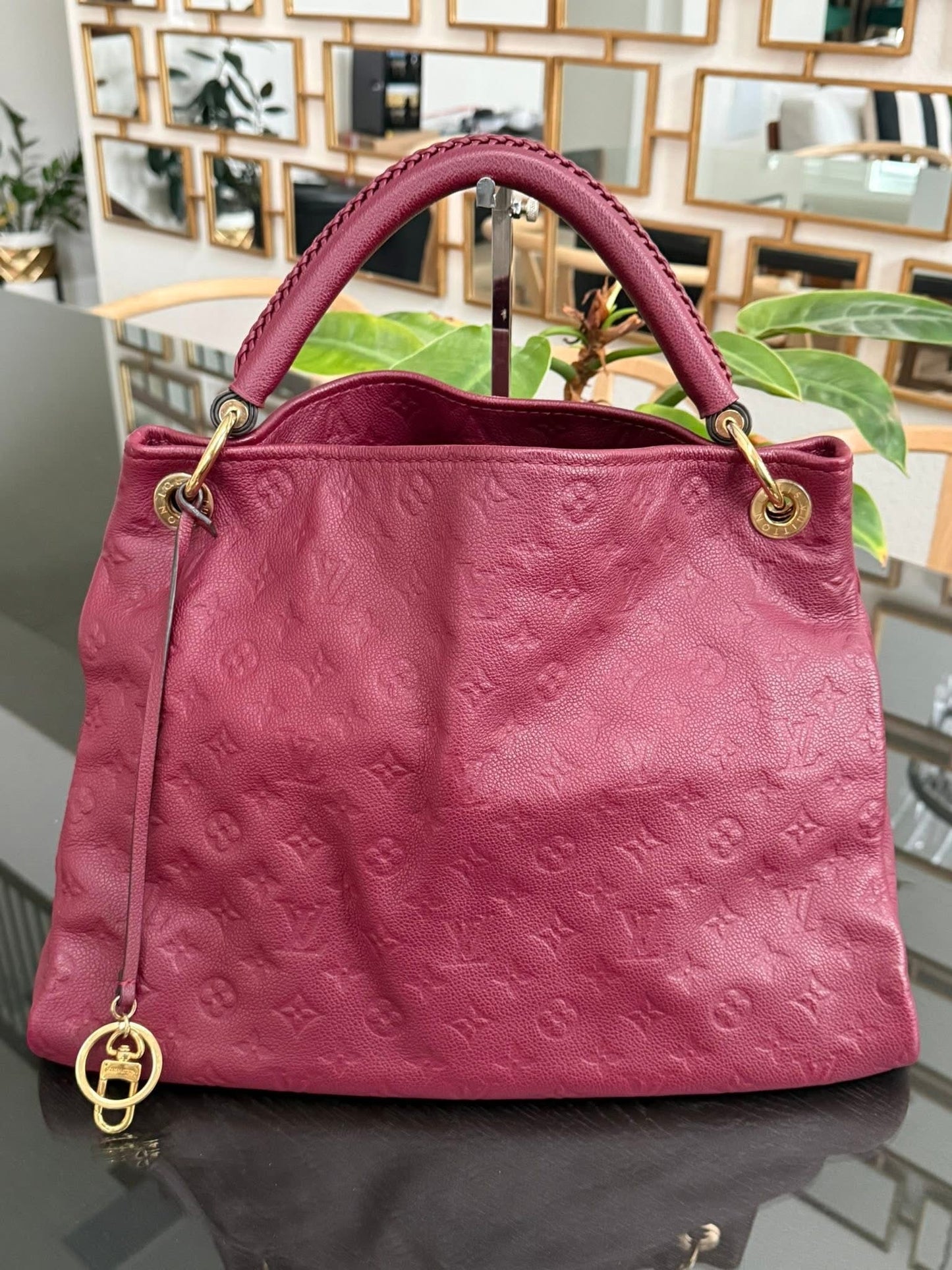 Artsy MM Empriente in Burgundy with Dustbag and Insert Organizer 📅 Year: 2017