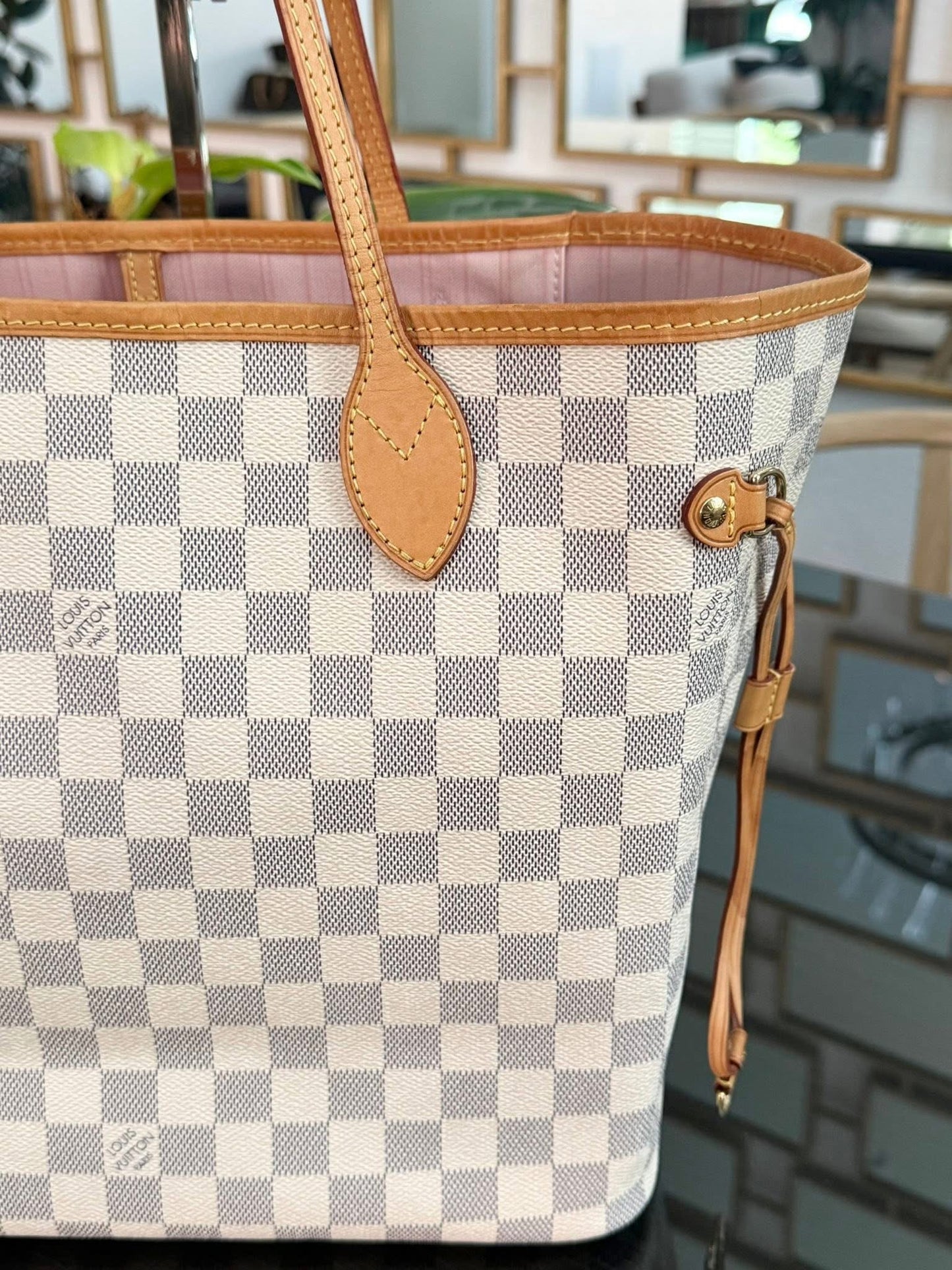 Neverfull MM Azur in Rose Ballerine with Dustbag and Insert Organizer 📅 Year: 2017
