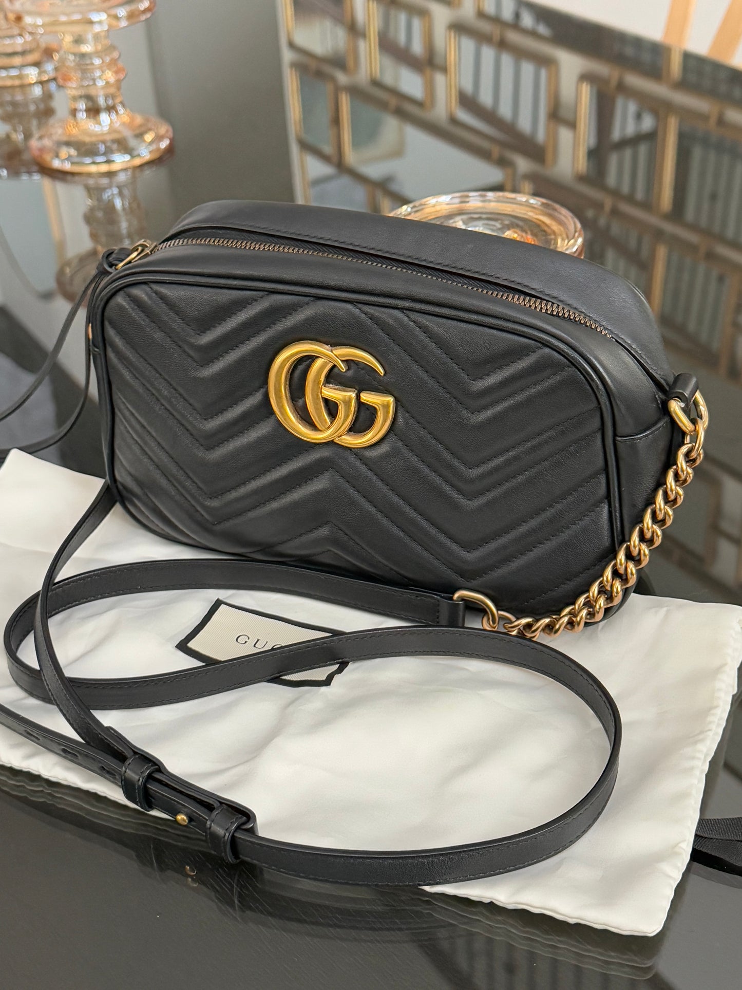 GUCCI Marmont Chain Small Shoulder/ Crossbody Bag