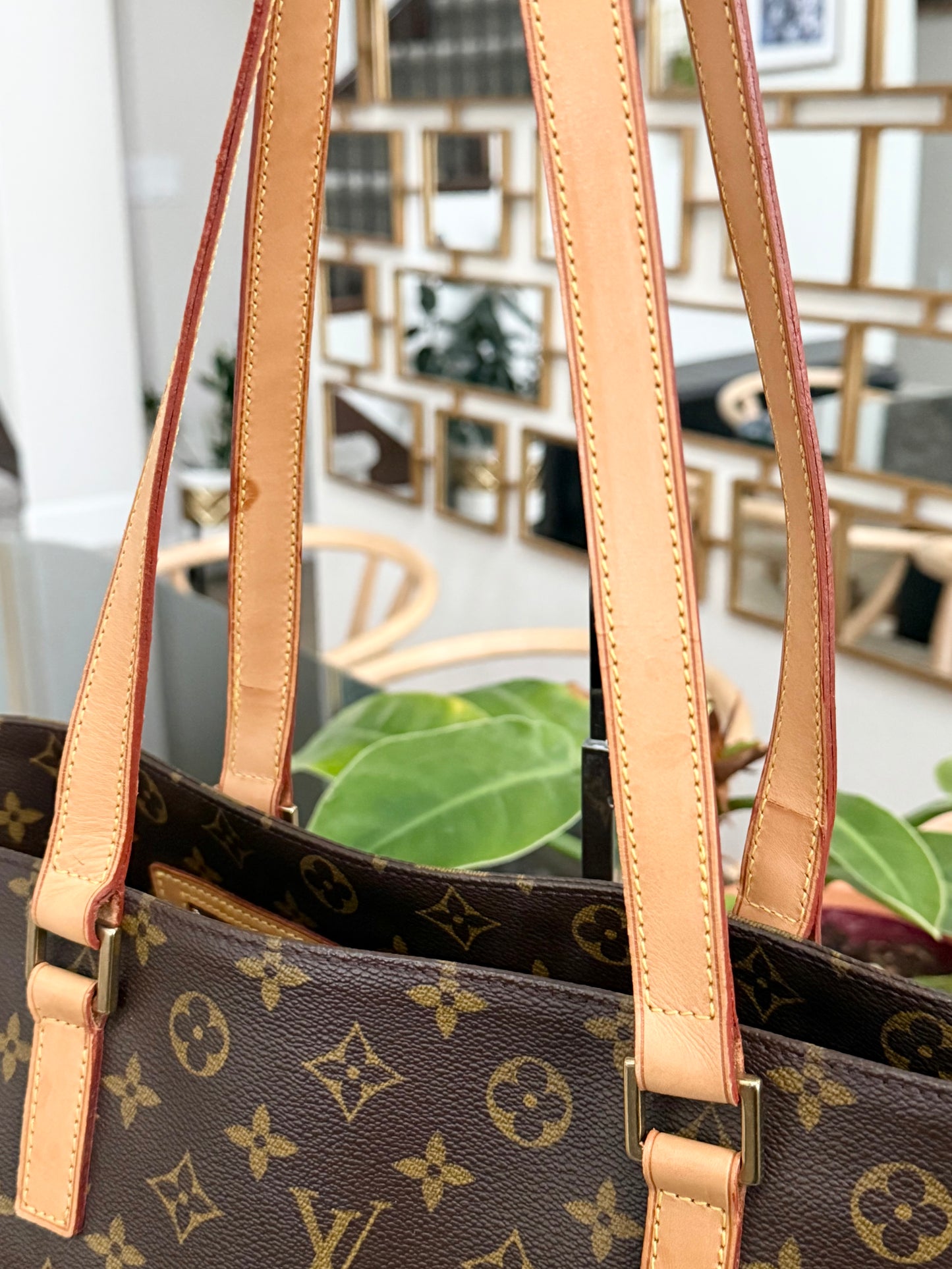 Cabas Alto in Monogram 🗓️ Year: 2002