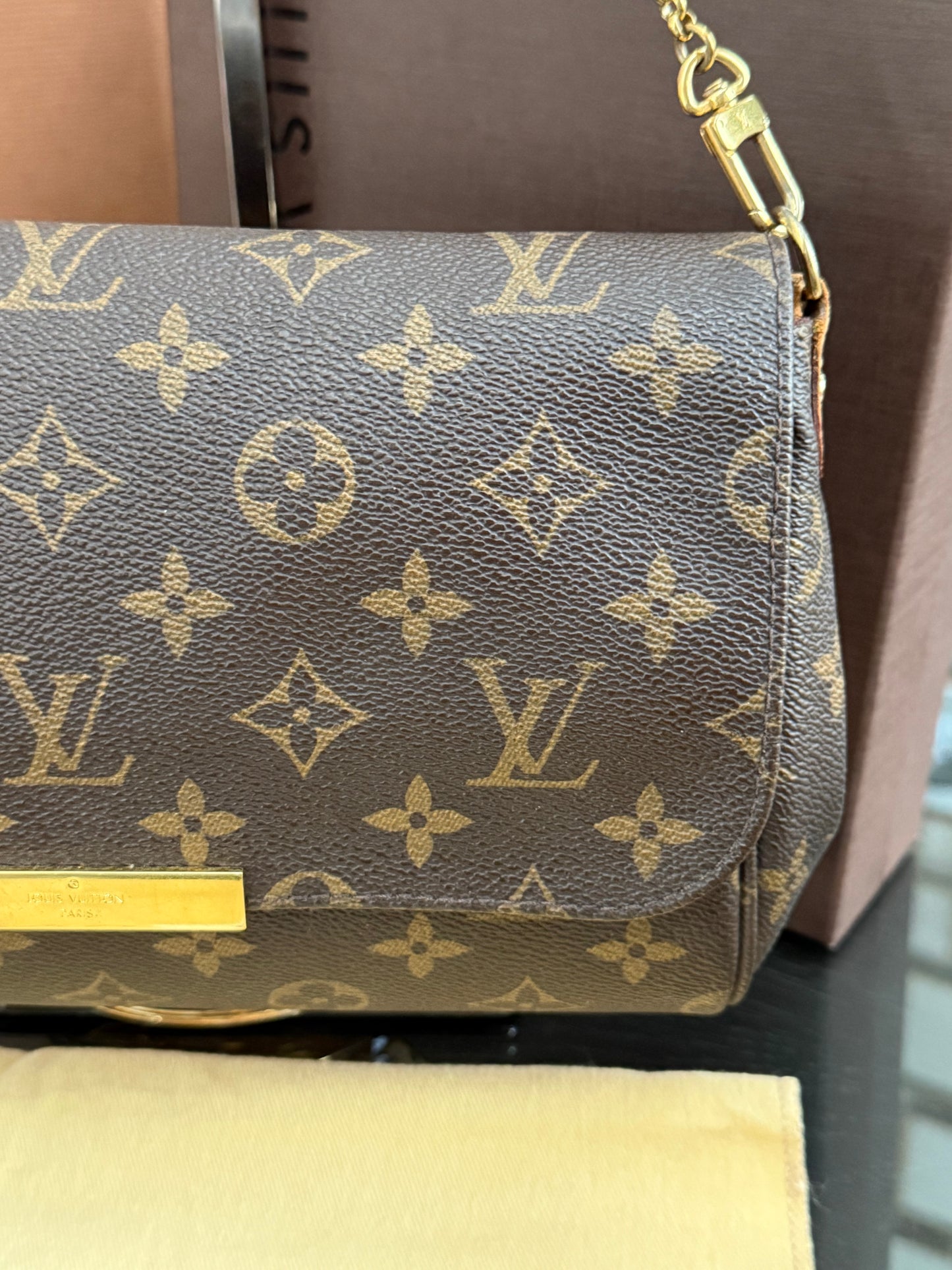 Favorite MM in Monogram with Dustbag, Box and Paper Bag -🗓️ Year: 2012
