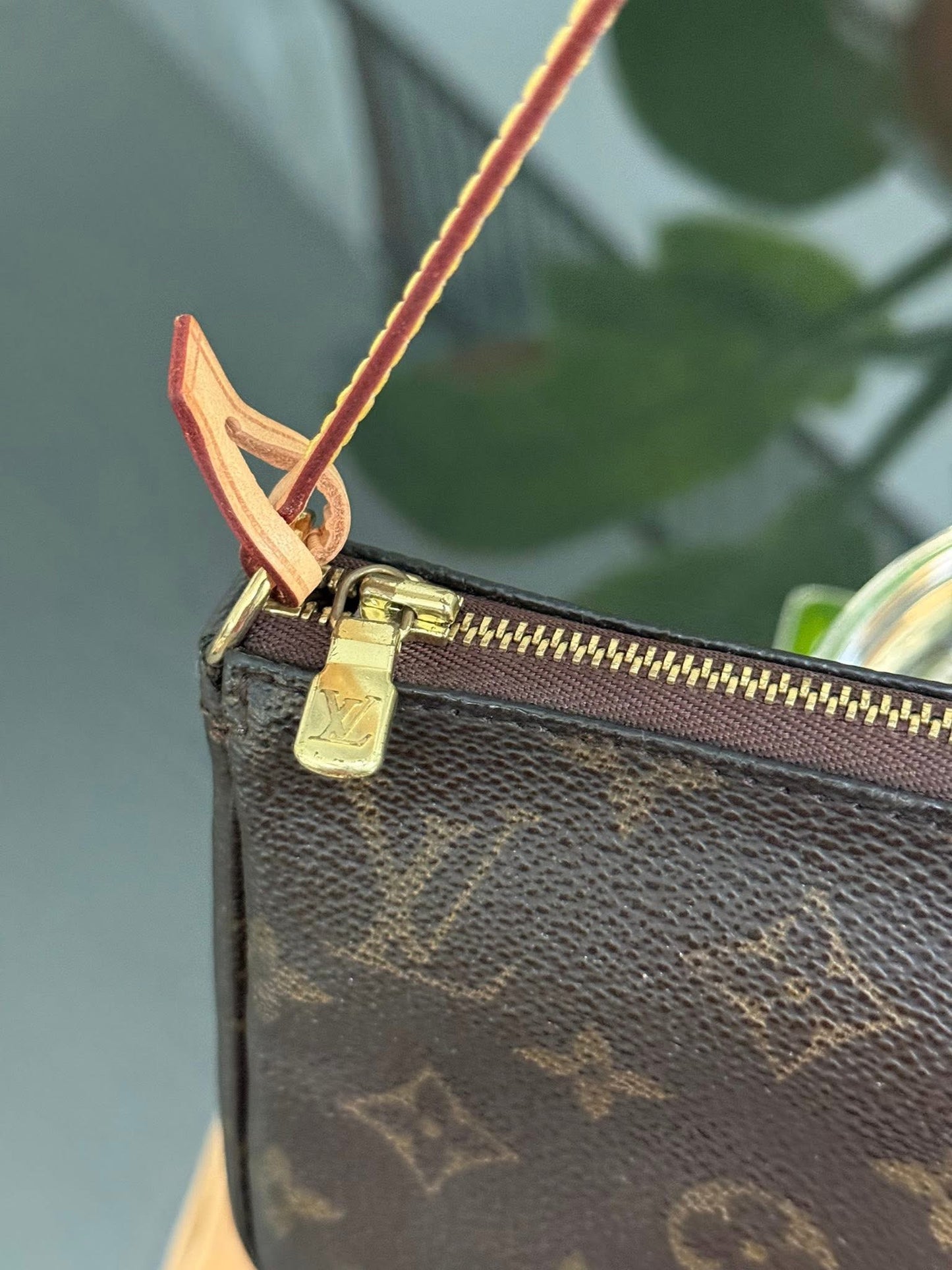 Pochette Accessories with Dustbag and Insert organizer -🗓️ Year: 2000