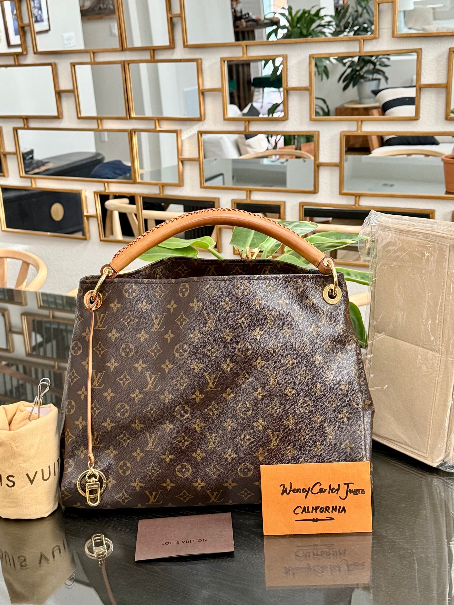 Artsy MM with Dustbag and Insert Organizer - 📅 Year: 2011