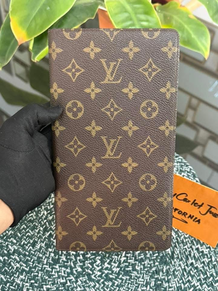 Vintage Travel Organizer/Checkbook Holder 🗓️ Year: Circa 80’s