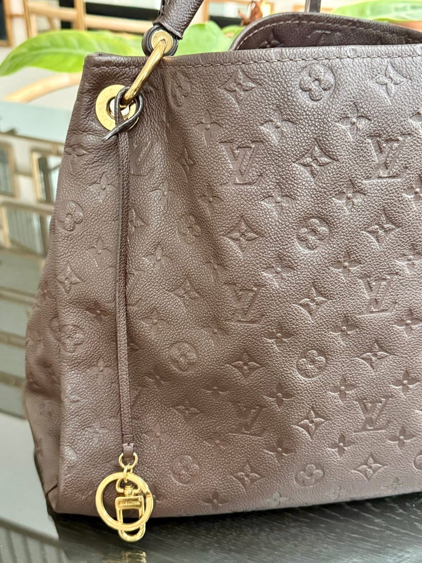 Artsy MM Empriente in Taupe Glaze with Dustbag and Insert Organizer 📅 Year: 2012