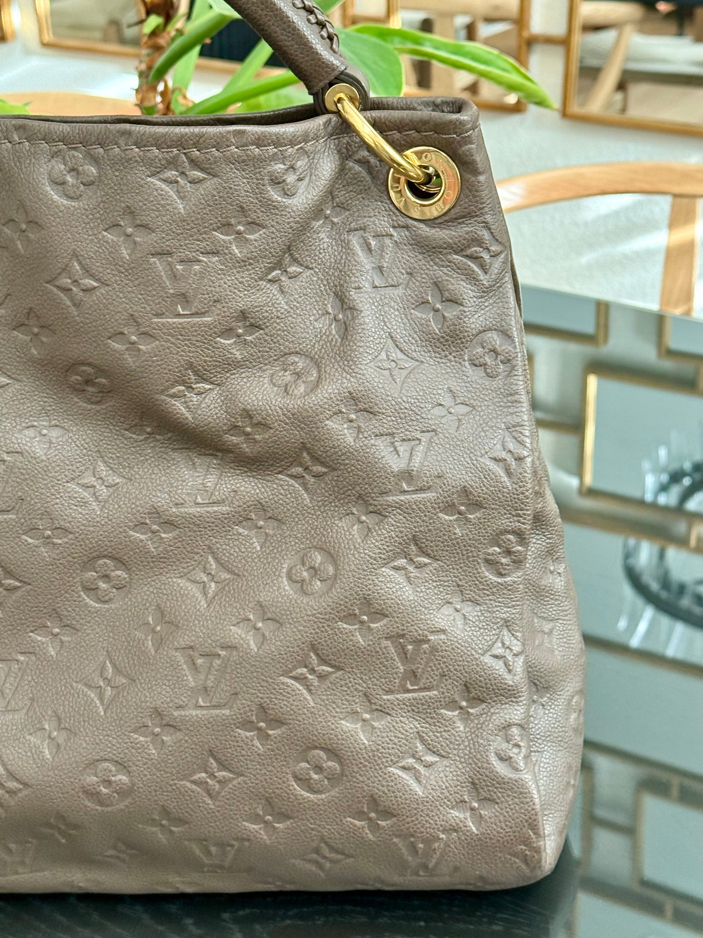 Artsy MM Empriente Ombre with Dustbag and Insert Organizer 📅 Year: 2011