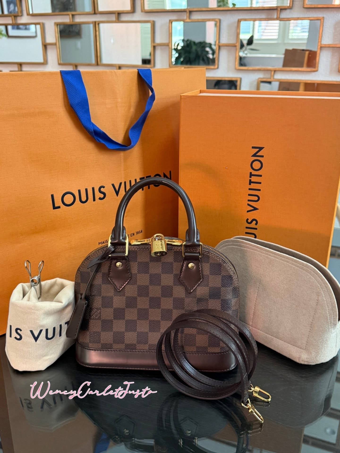 Alma BB in DE with Clochette, Lock 🔐 key, Original Strap, Box Dustbag, Paper bag and Insert Organizer 🗓️ Year: 2017-