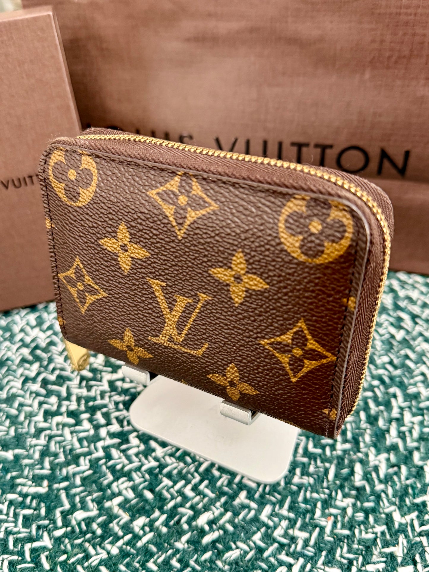 Monogram Zippy Compact Wallet with Box and Paper bag 🗓️ Year: 2011